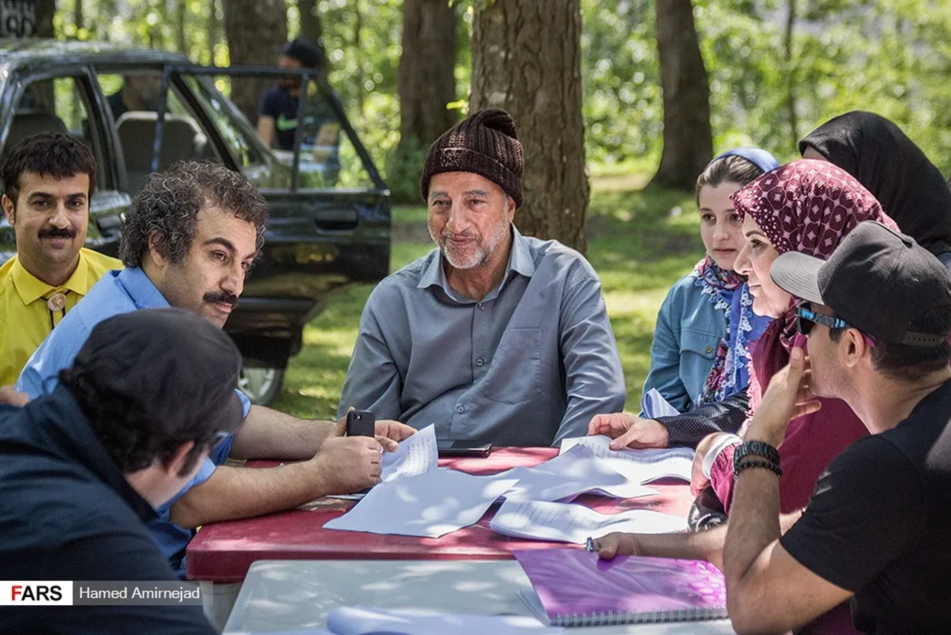 Alireza Khamseh, Mohsen Tanabandeh, Ahmad Mehranfar, and Rima Raminfar in Capital (2011)