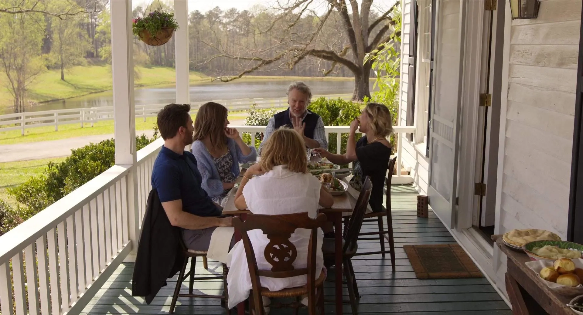 Tate Donovan, Chris Evans, Amy Sedaris, Ana de Armas, and Lizze Broadway in Ghosted (2023)