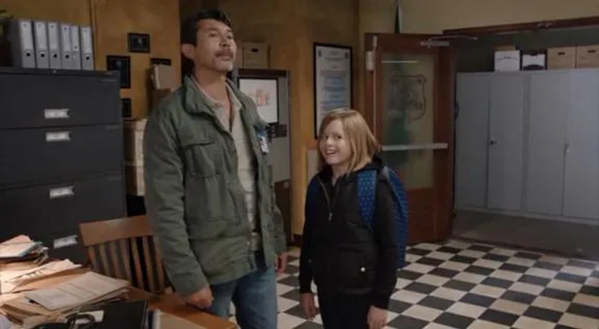 Lou Diamond Phillips and Lulu Wilson in Cop and a Half: New Recruit (2017)