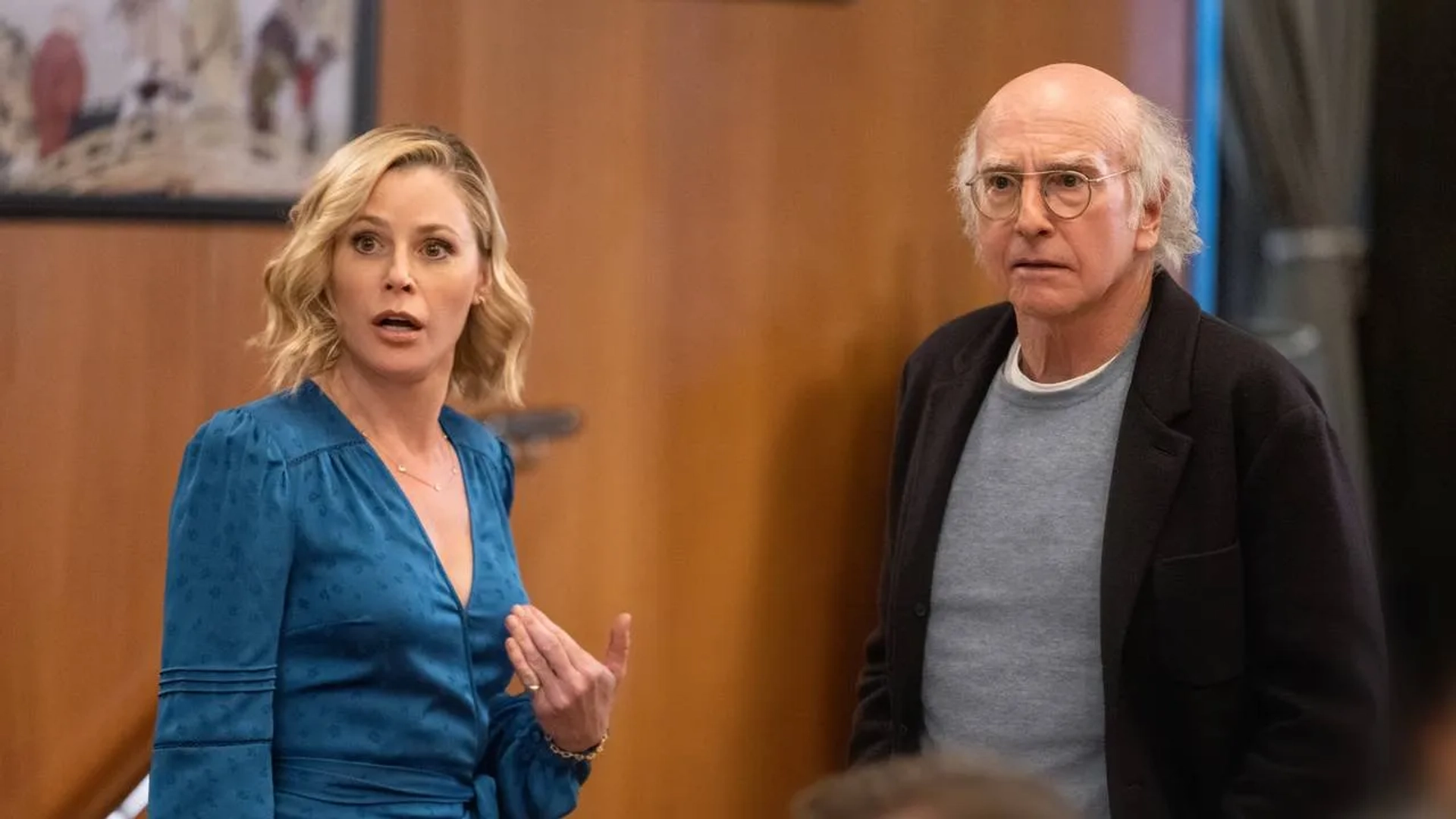 Julie Bowen and Larry David in Curb Your Enthusiasm (2000)