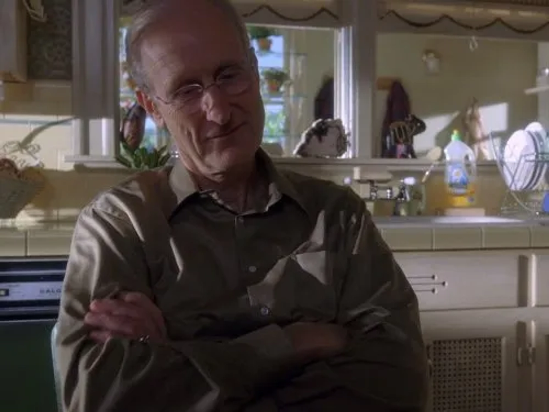 James Cromwell in Six Feet Under (2001)