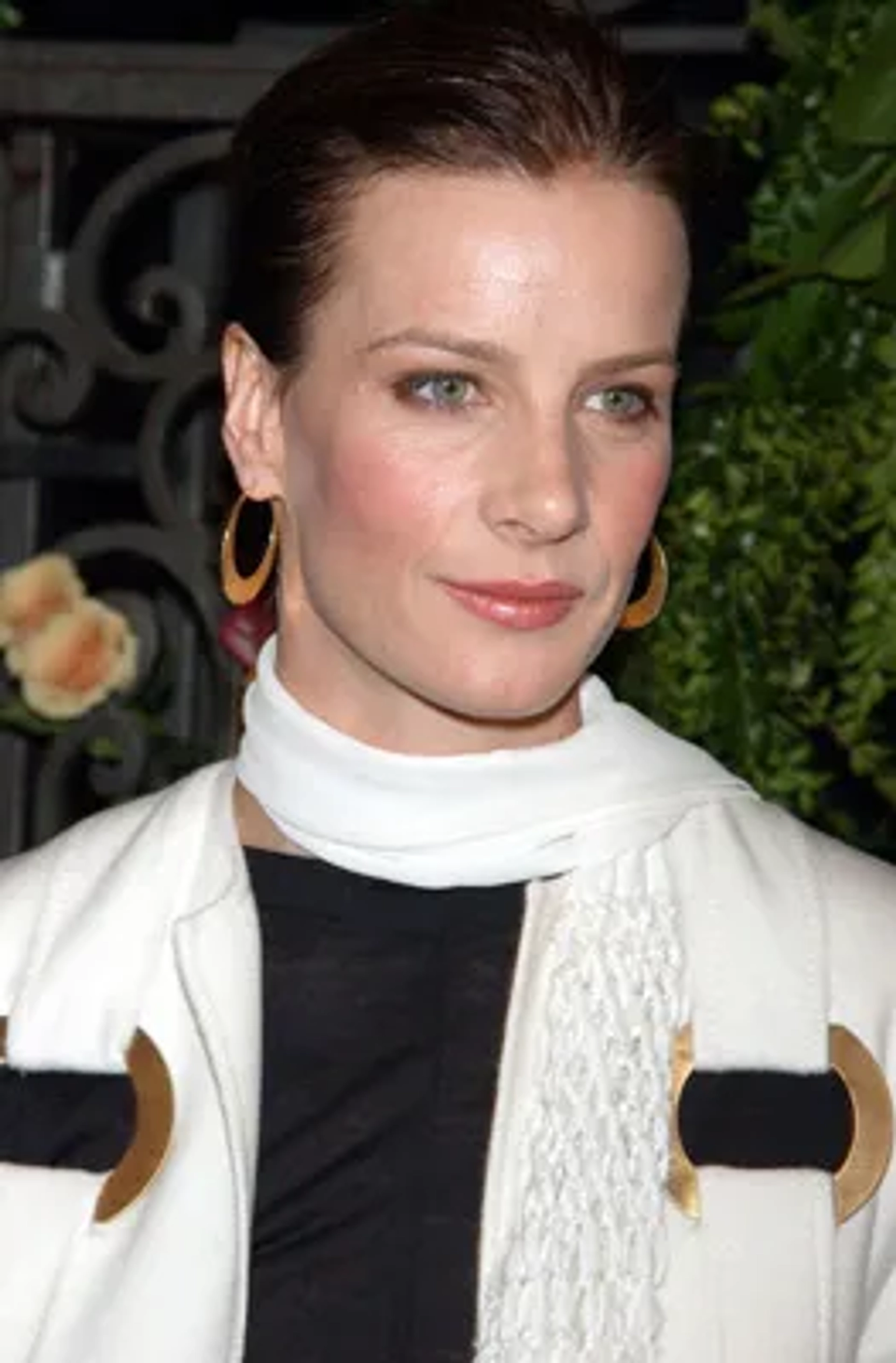 Rachel Griffiths at an event for Six Feet Under (2001)