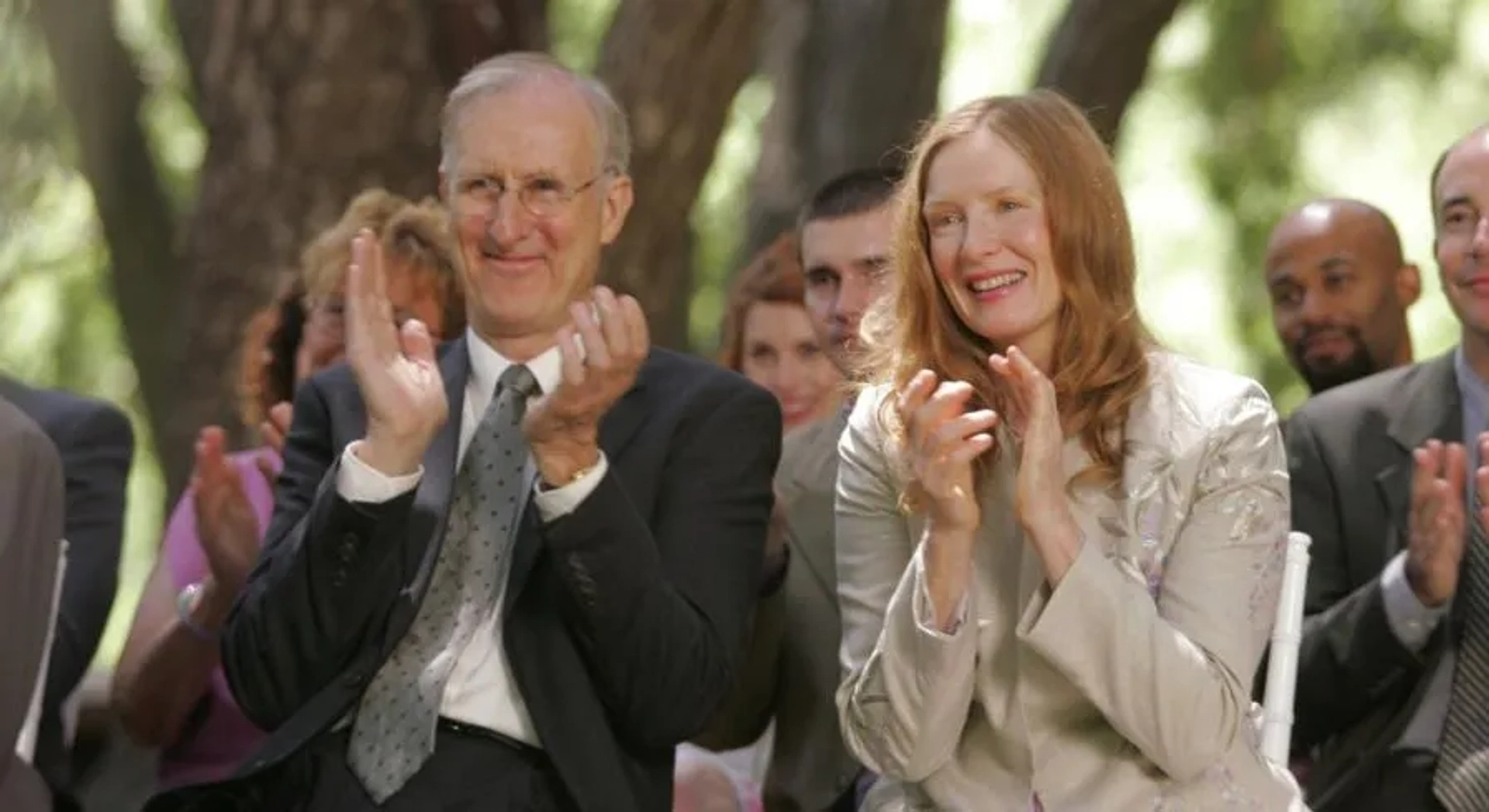 James Cromwell and Frances Conroy in Six Feet Under (2001)