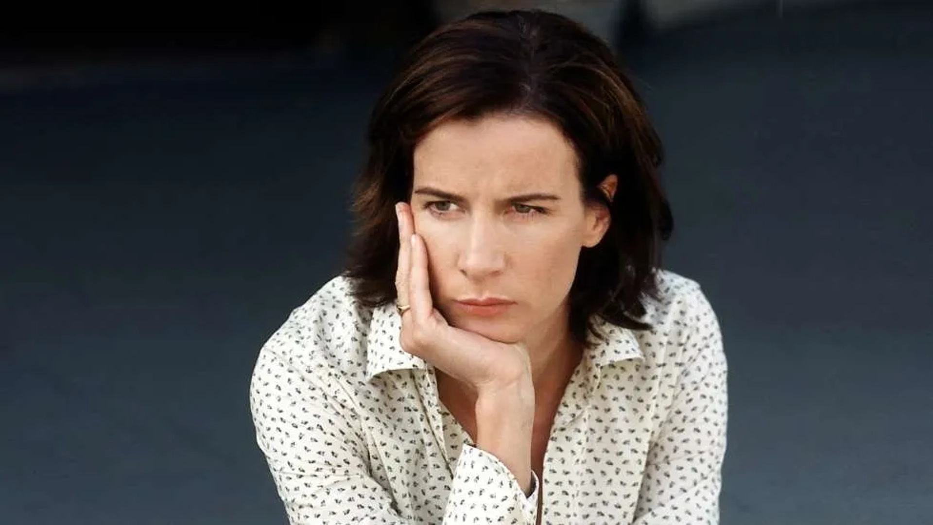 Rachel Griffiths in Six Feet Under (2001)