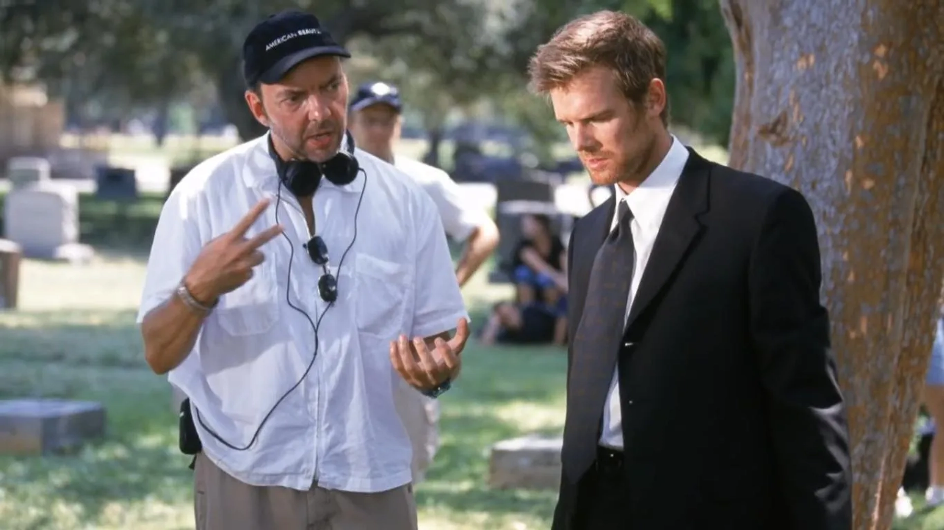 Alan Ball and Peter Krause in Six Feet Under (2001)