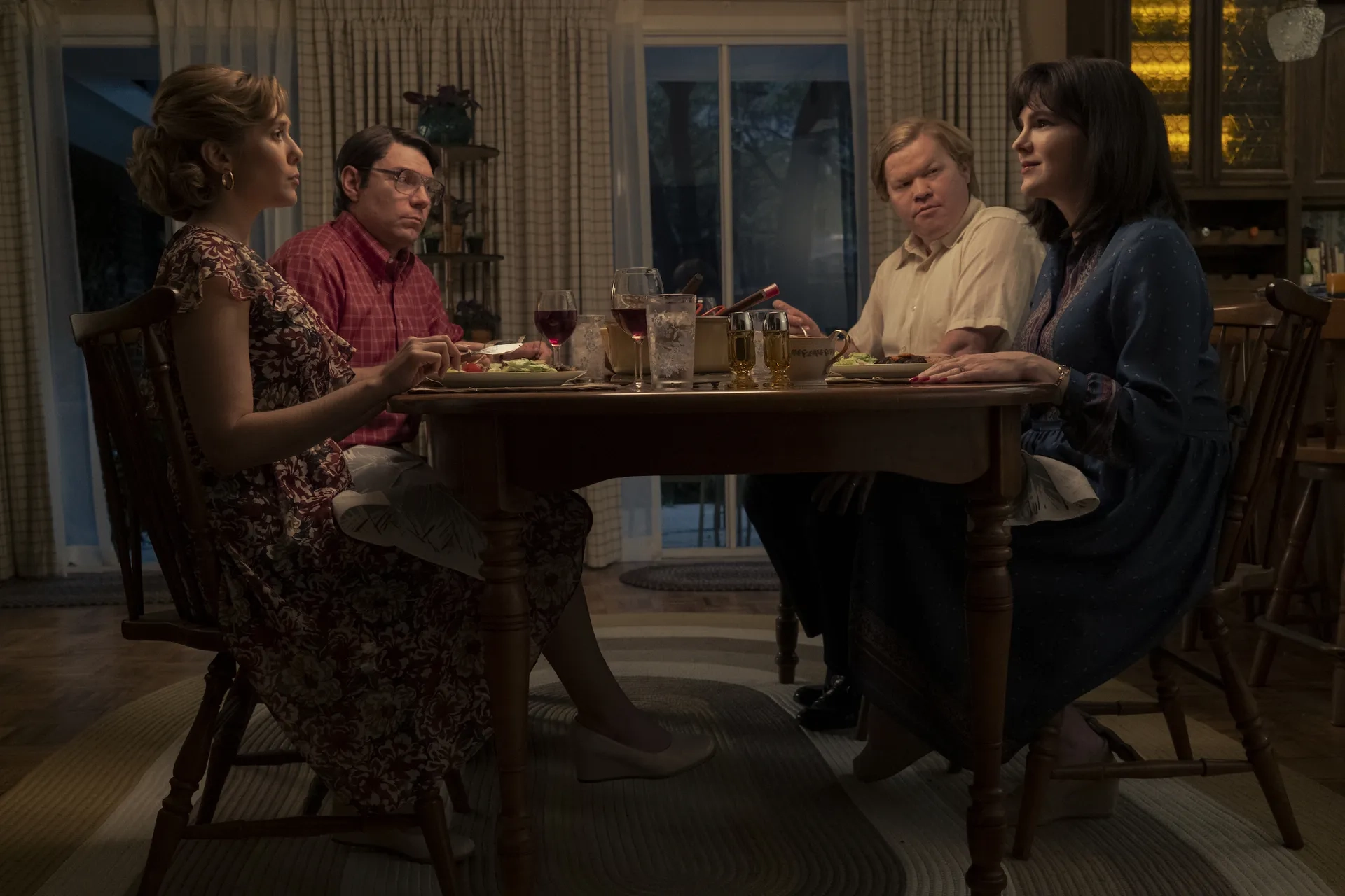 Patrick Fugit, Elizabeth Olsen, Jesse Plemons, and Lily Rabe in Love & Death (2023)