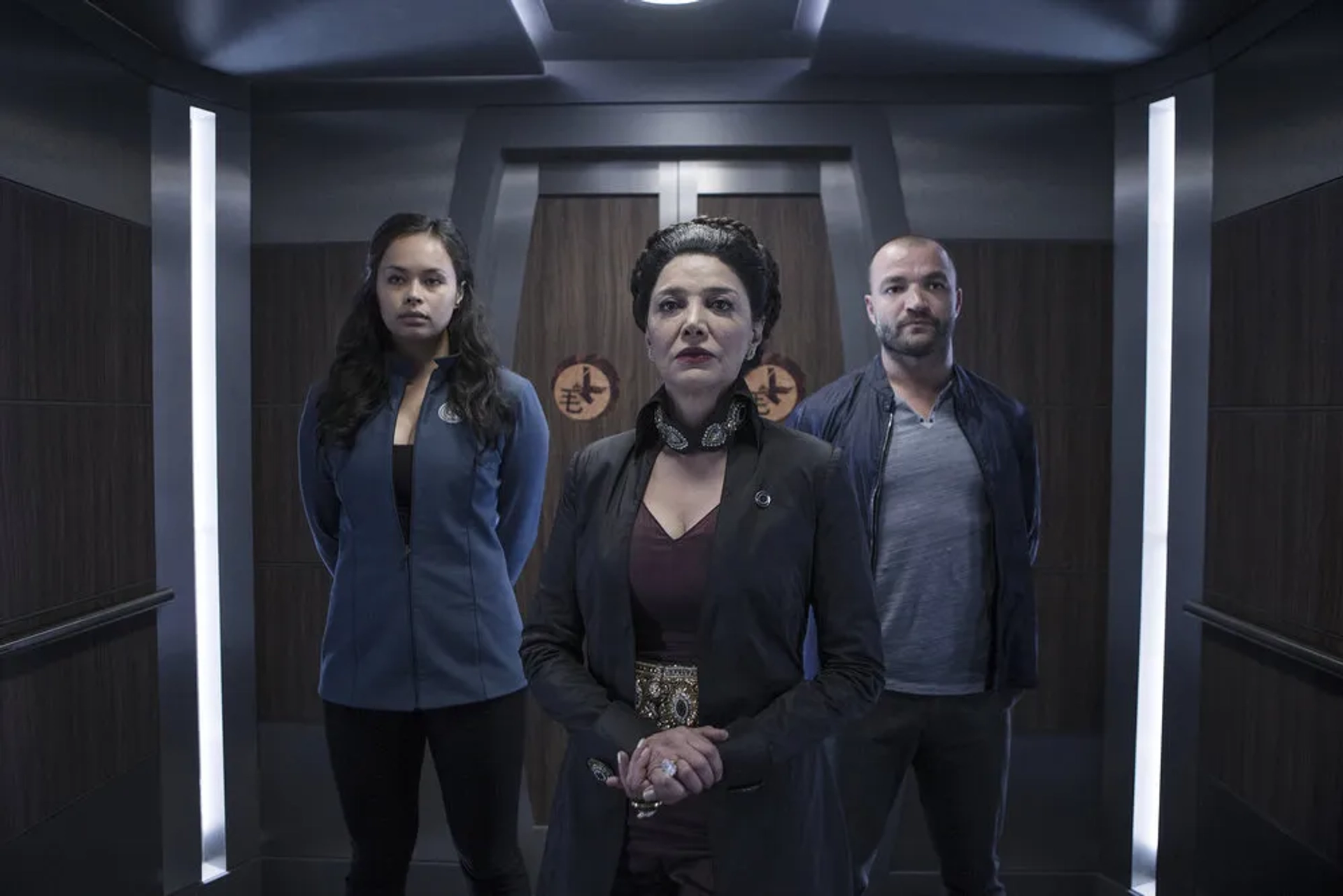 Shohreh Aghdashloo, Nick E. Tarabay, and Frankie Adams in The Expanse (2015)