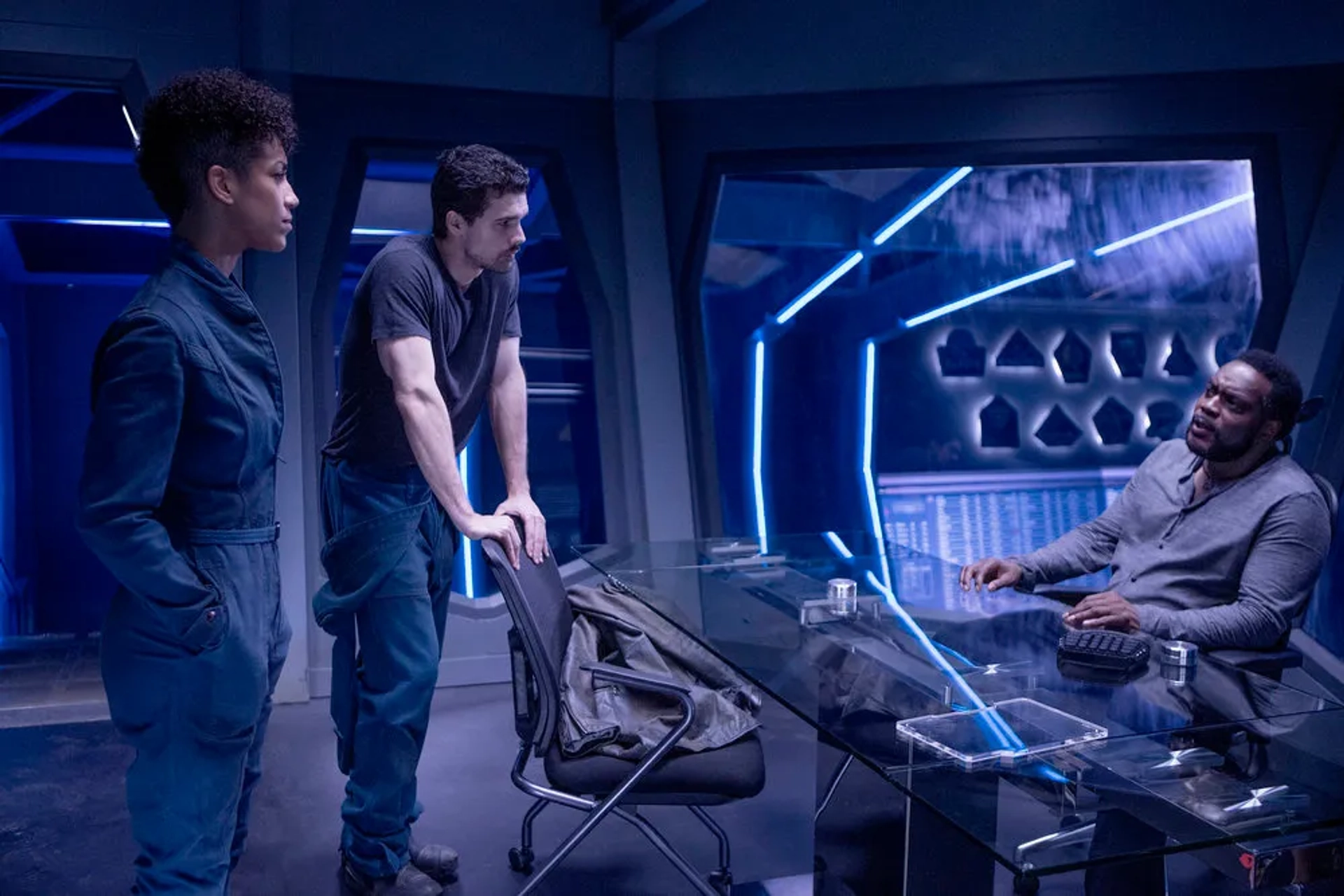 Chad L. Coleman, Steven Strait, and Dominique Tipper in The Expanse (2015)