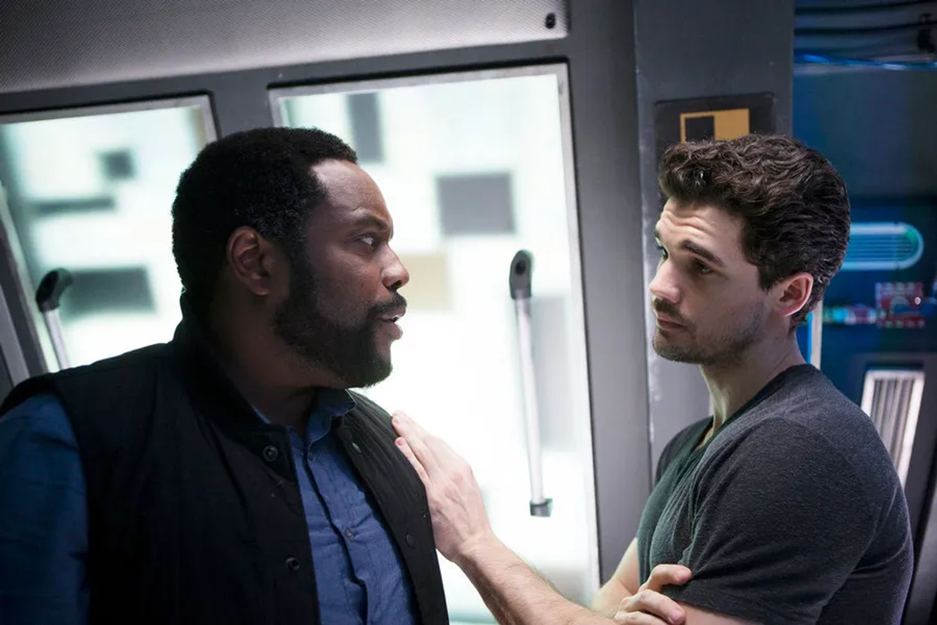 Chad L. Coleman and Steven Strait in The Expanse (2015)