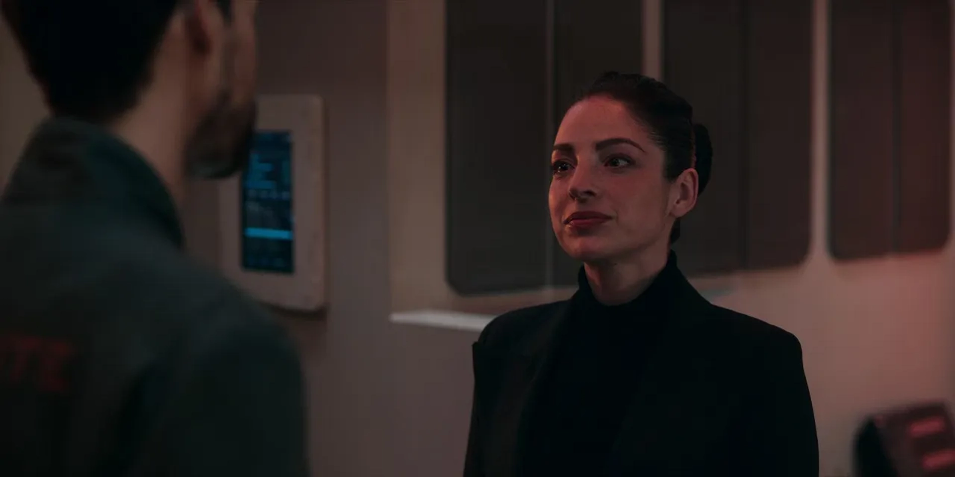 Steven Strait and Anna Hopkins in The Expanse: Why We Fight (2022)