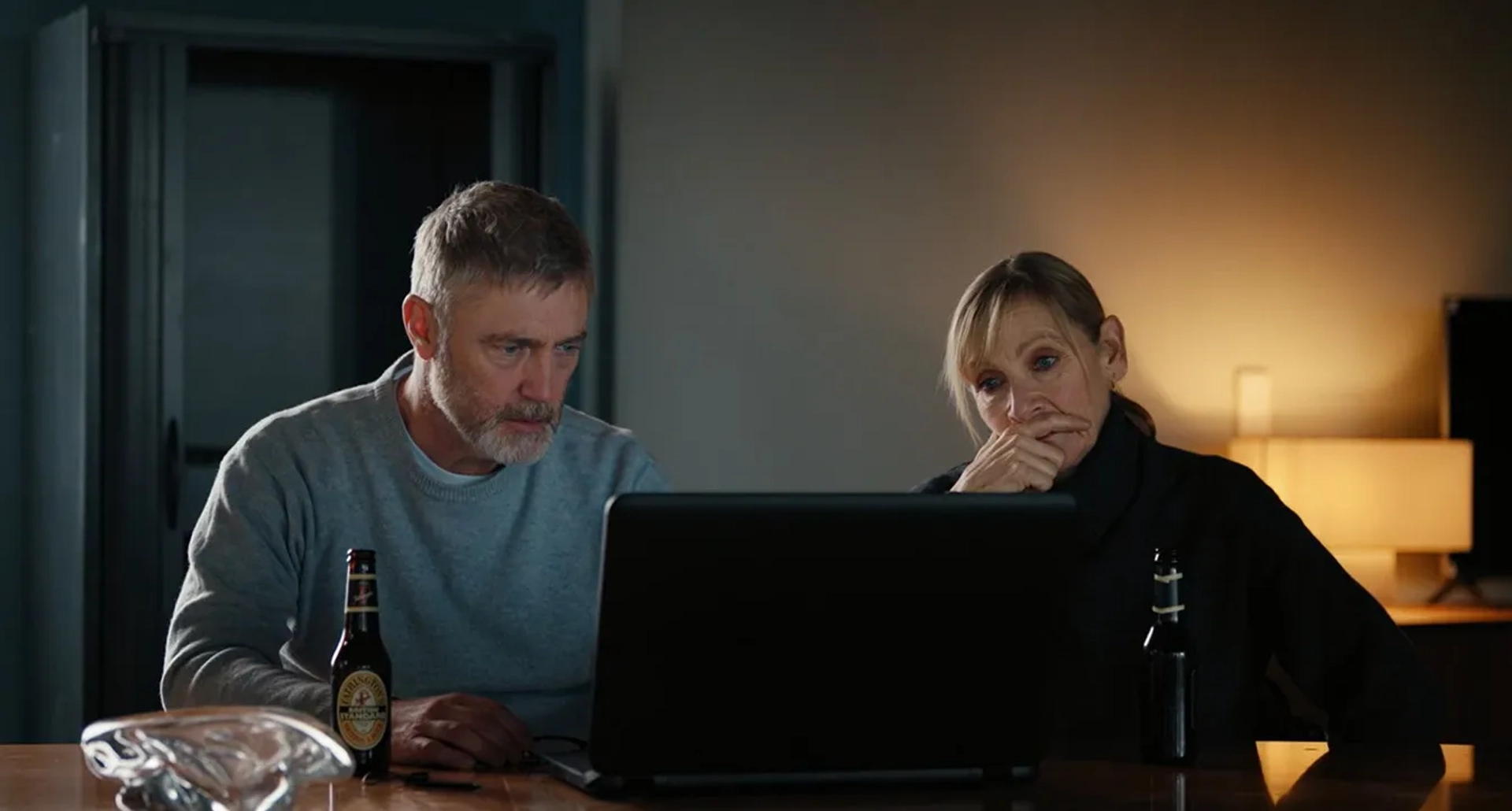 Vincent Regan and Lesley Sharp in Before We Die (2021)