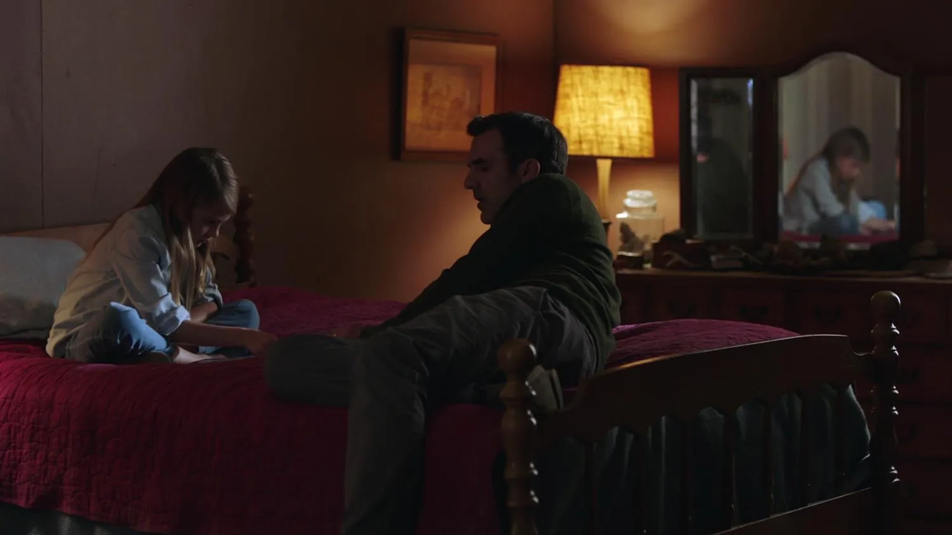 Paul Schneider and Abigail Pniowsky in Channel Zero (2016)