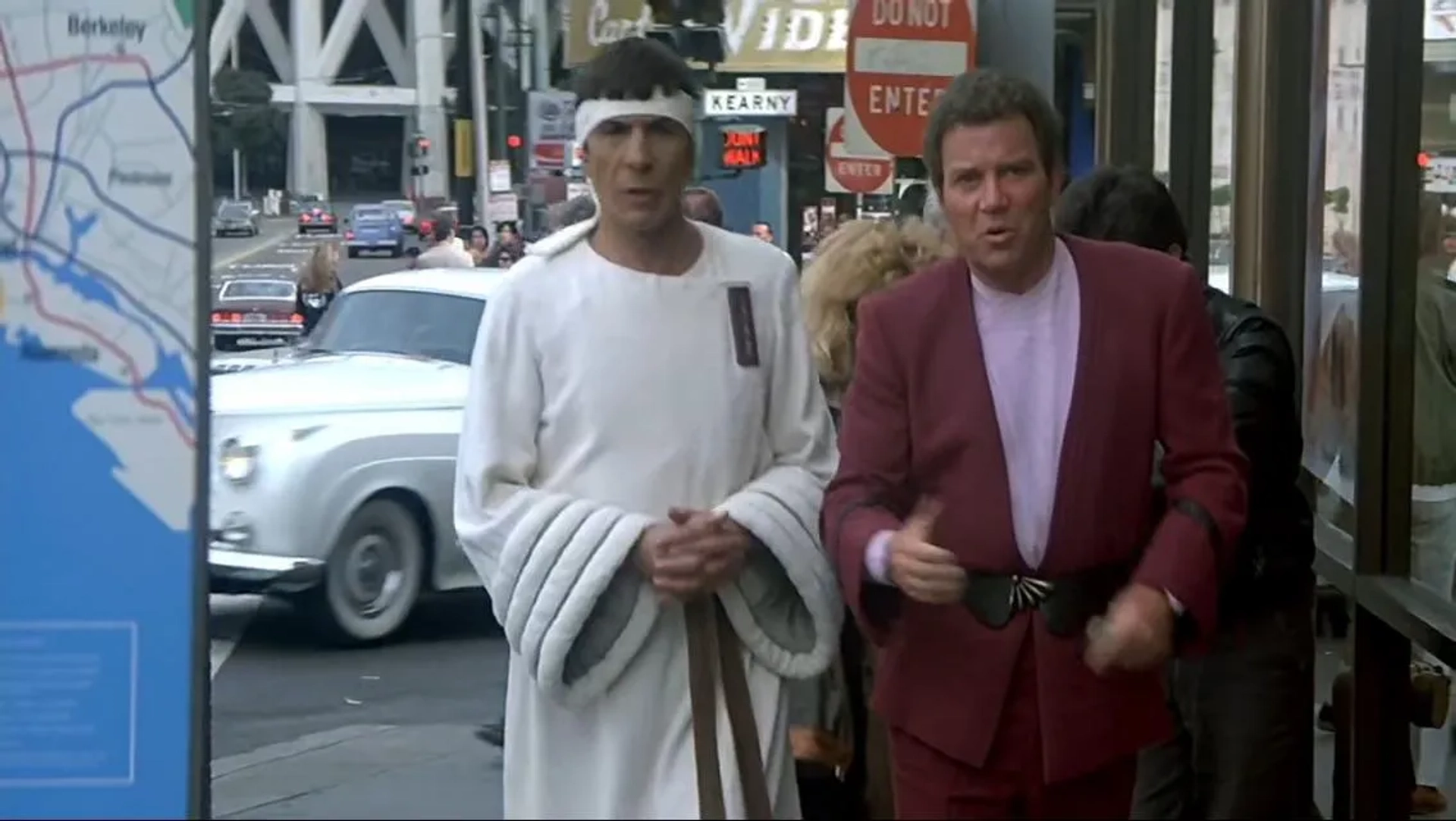 Leonard Nimoy and William Shatner in Star Trek IV: The Voyage Home (1986)