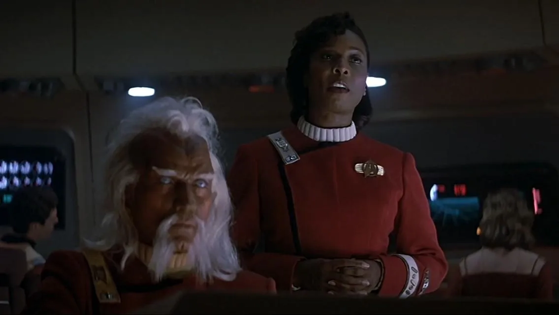 Nick Ramus and Madge Sinclair in Star Trek IV: The Voyage Home (1986)