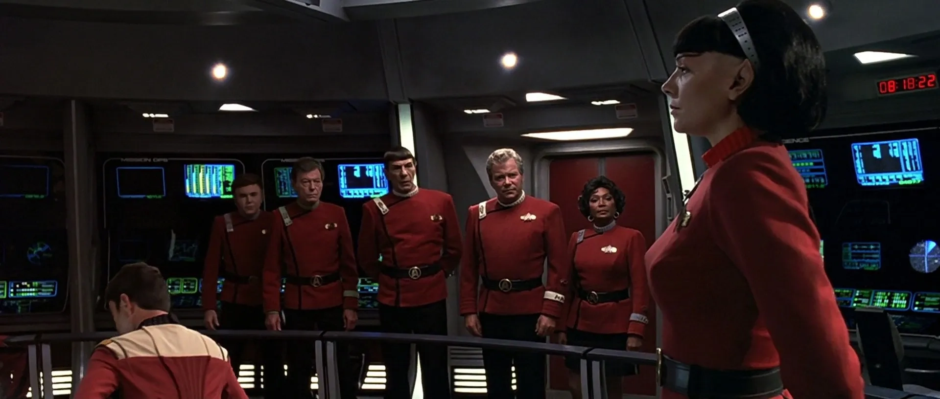 Kim Cattrall, Walter Koenig, Leonard Nimoy, William Shatner, DeForest Kelley, and Nichelle Nichols in Star Trek VI: The Undiscovered Country (1991)