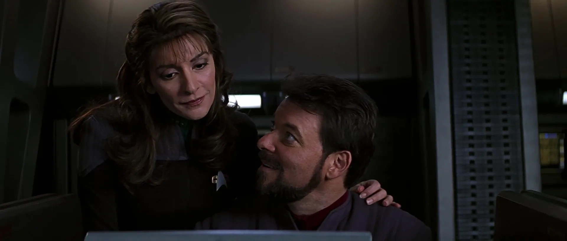 Jonathan Frakes and Marina Sirtis in Star Trek: Insurrection (1998)