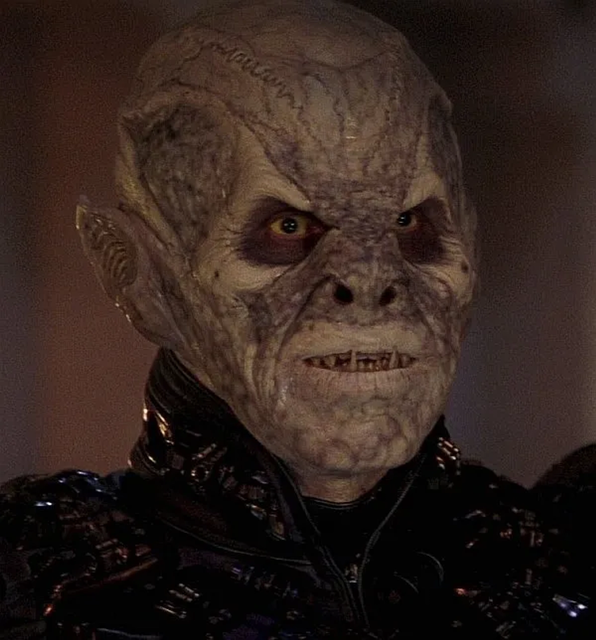 Ron Perlman in Star Trek: Nemesis (2002)