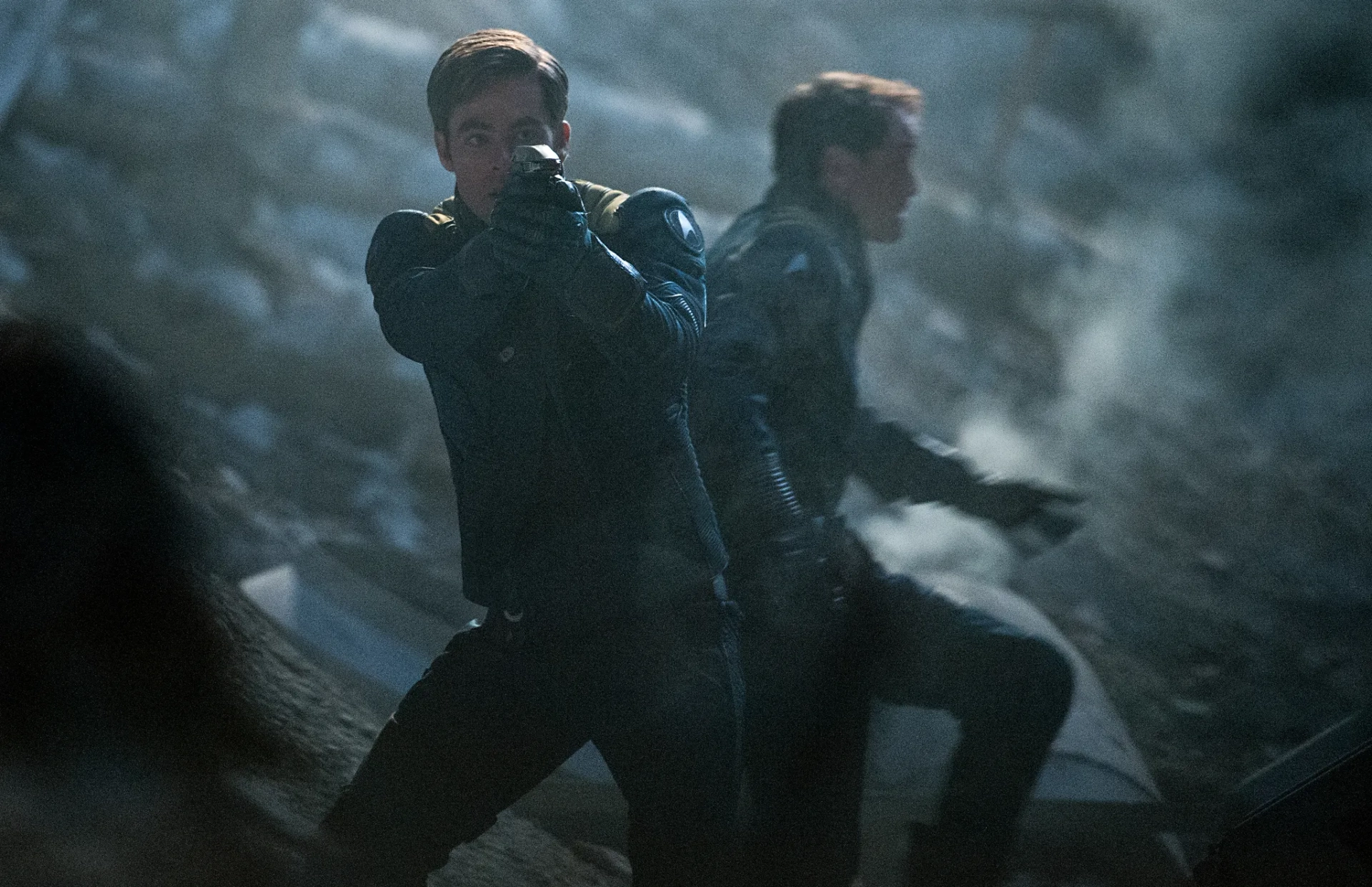 Anton Yelchin and Chris Pine in Star Trek Beyond (2016)