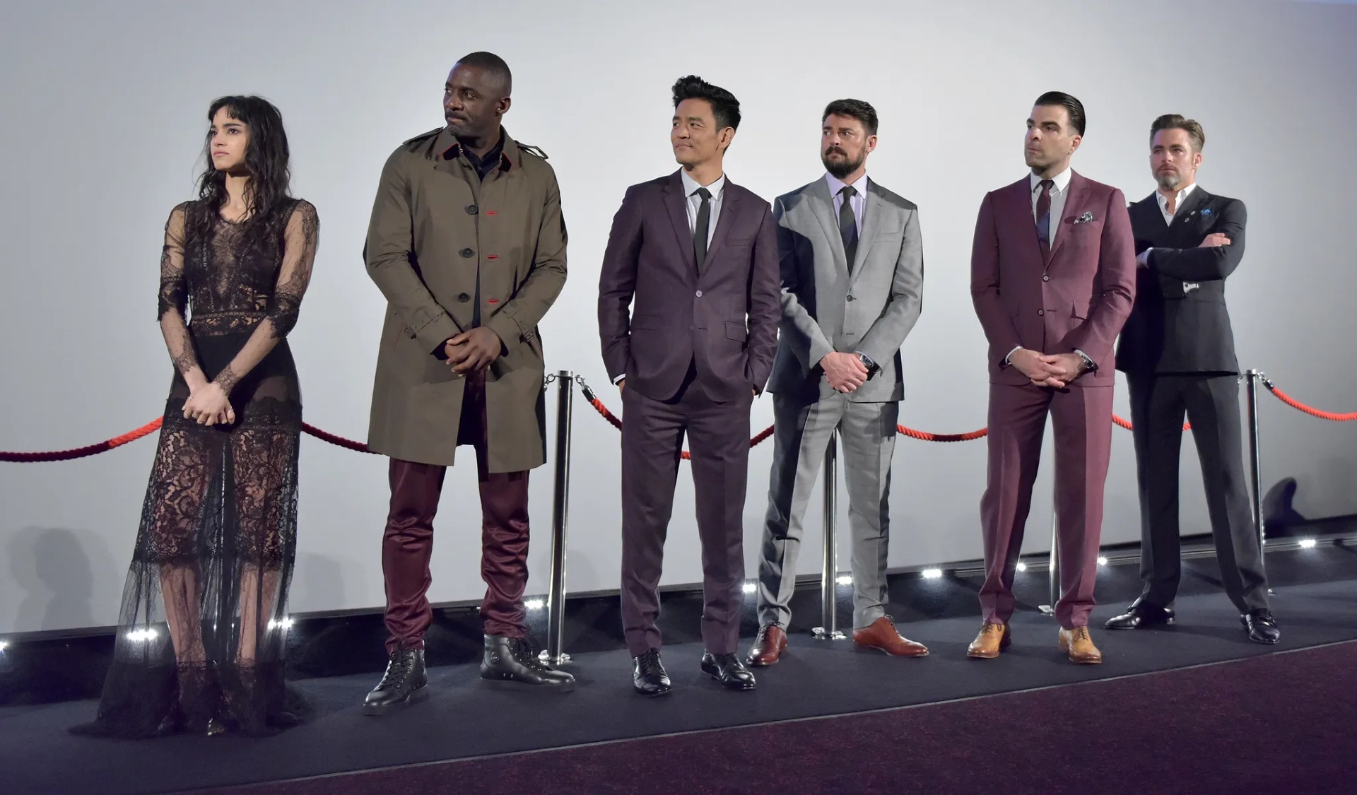 John Cho, Idris Elba, Zachary Quinto, Karl Urban, Sofia Boutella, and Chris Pine at an event for Star Trek Beyond (2016)