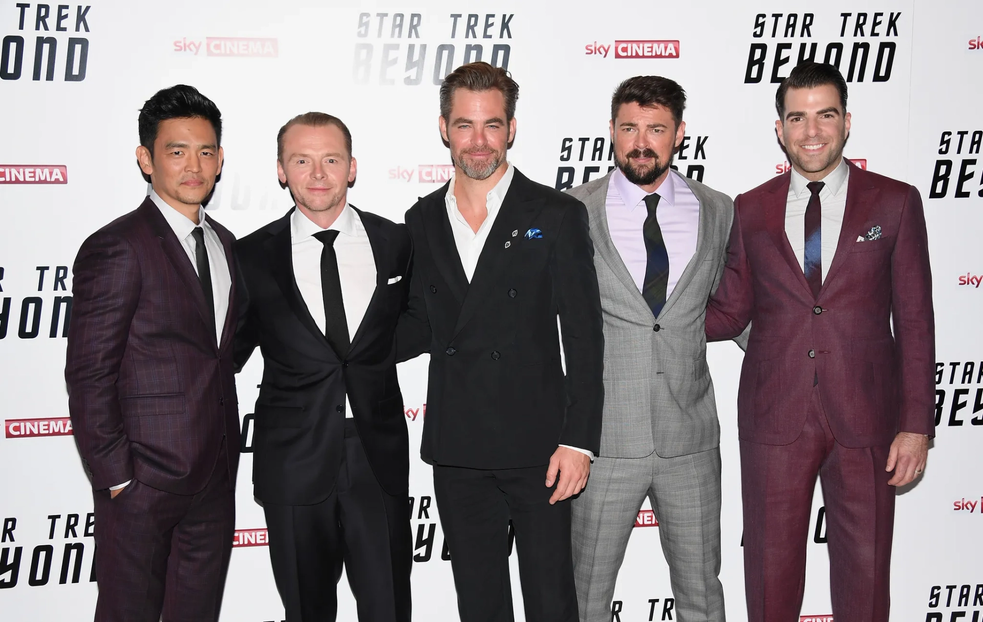 John Cho, Simon Pegg, Zachary Quinto, Karl Urban, and Chris Pine at an event for Star Trek Beyond (2016)