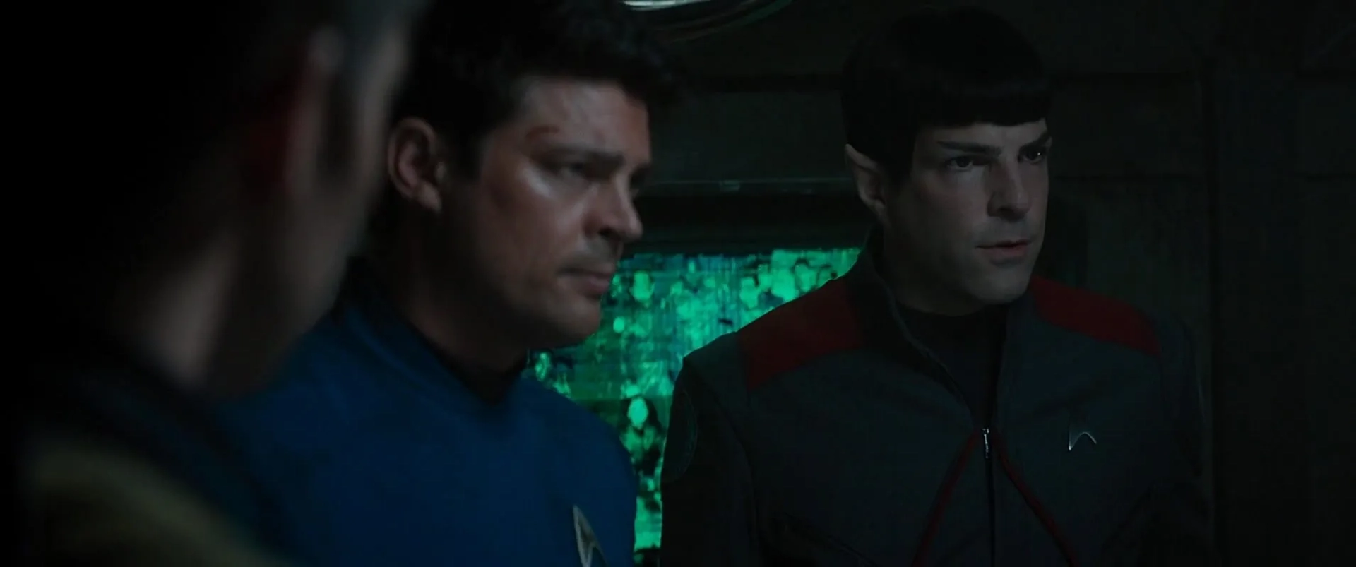 Zachary Quinto and Karl Urban in Star Trek Beyond (2016)