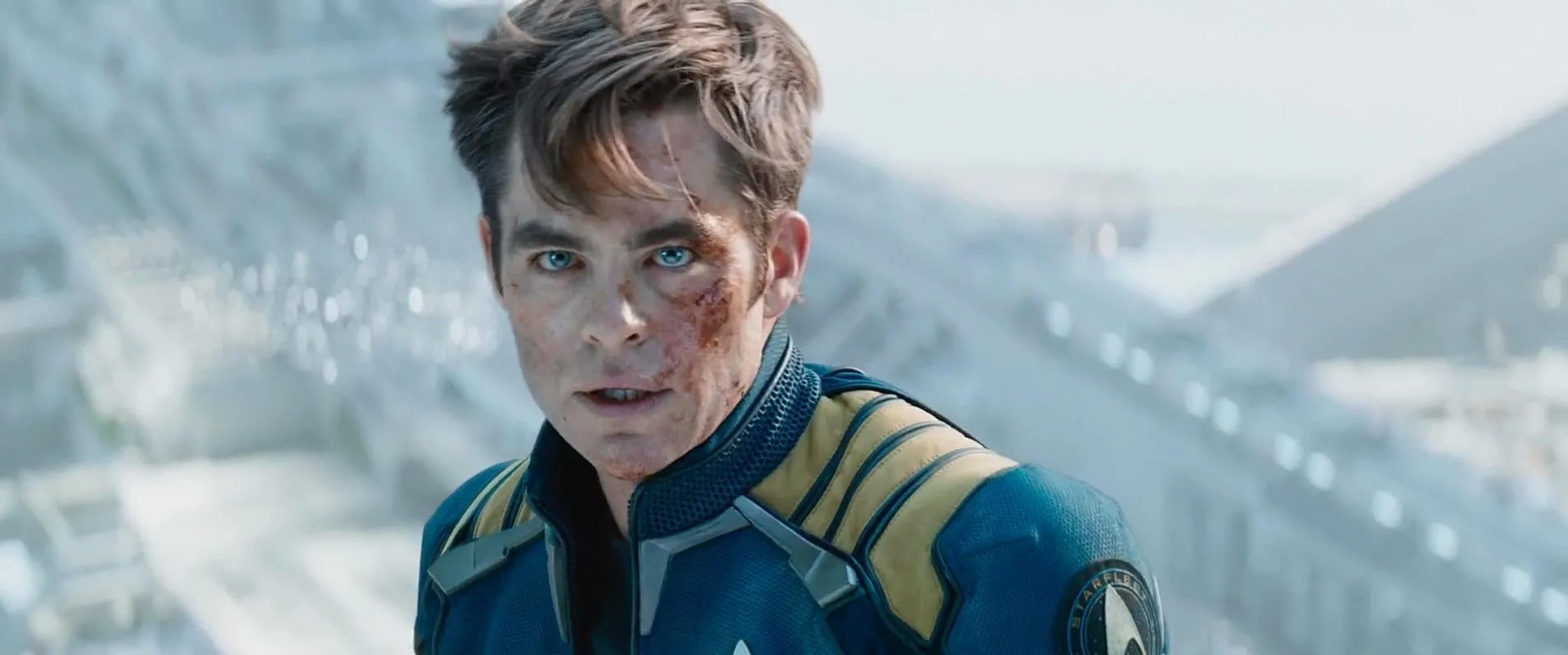 Chris Pine in Star Trek Beyond (2016)