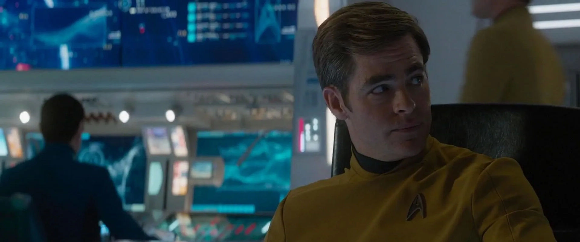 Chris Pine in Star Trek Beyond (2016)