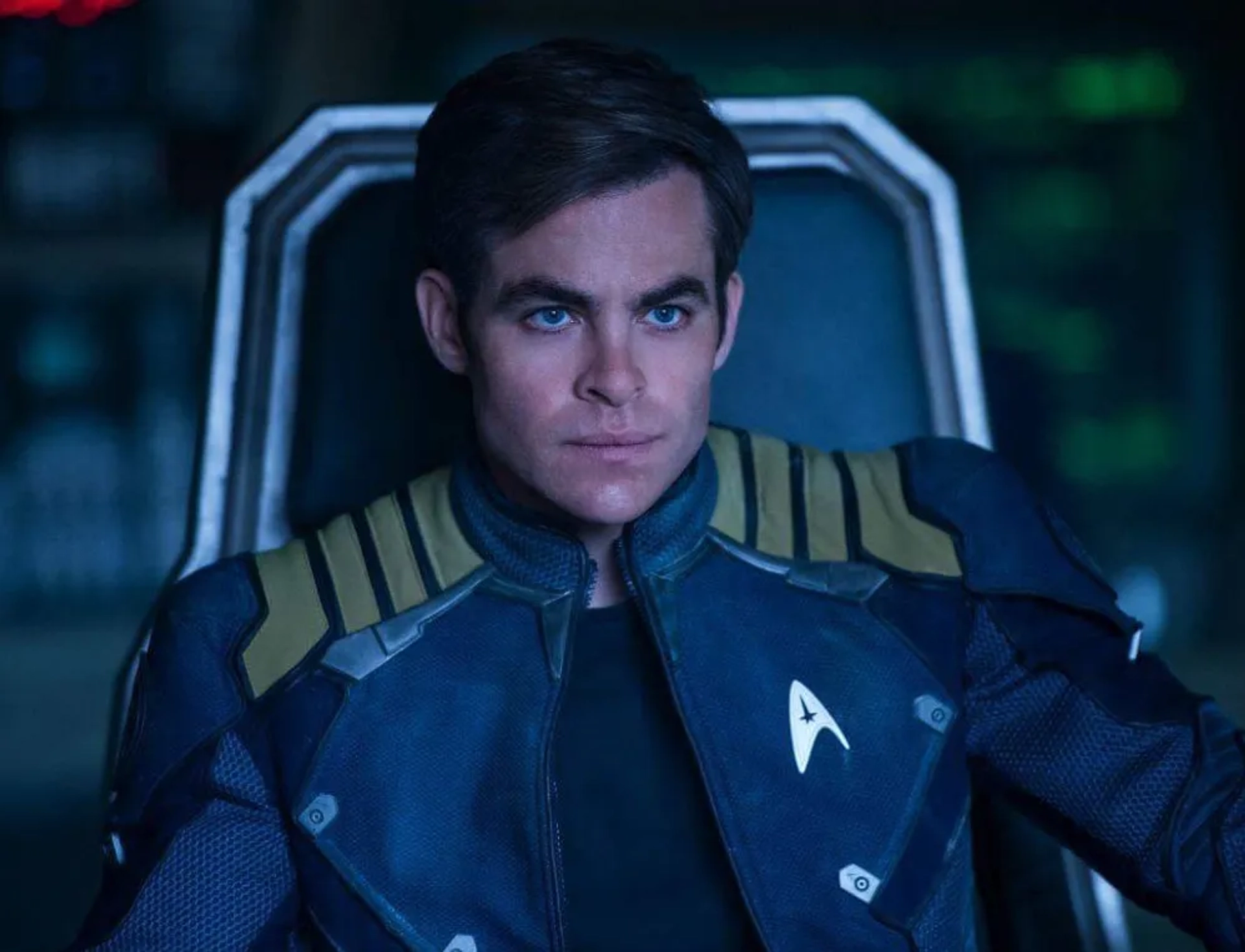 Chris Pine in Star Trek Beyond (2016)