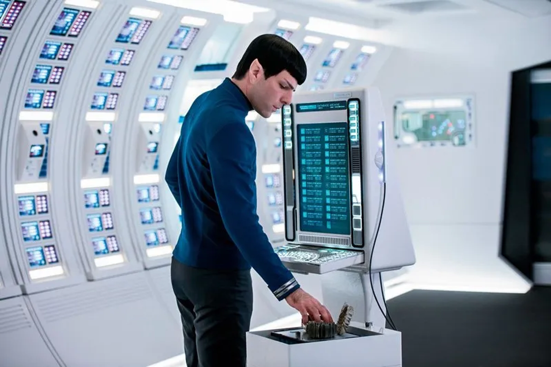 Zachary Quinto in Star Trek Beyond (2016)