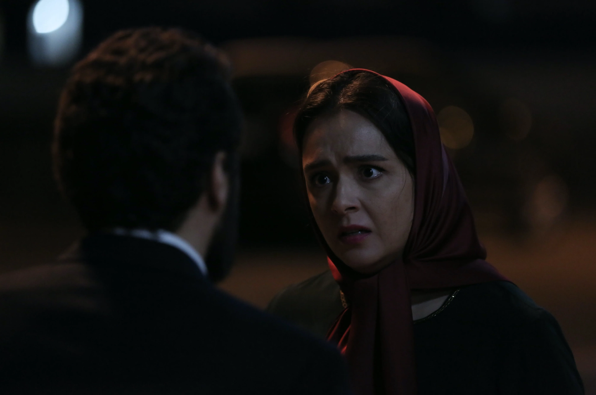 Taraneh Alidoosti and Navid Mohammadzadeh in Leila's Brothers (2022)