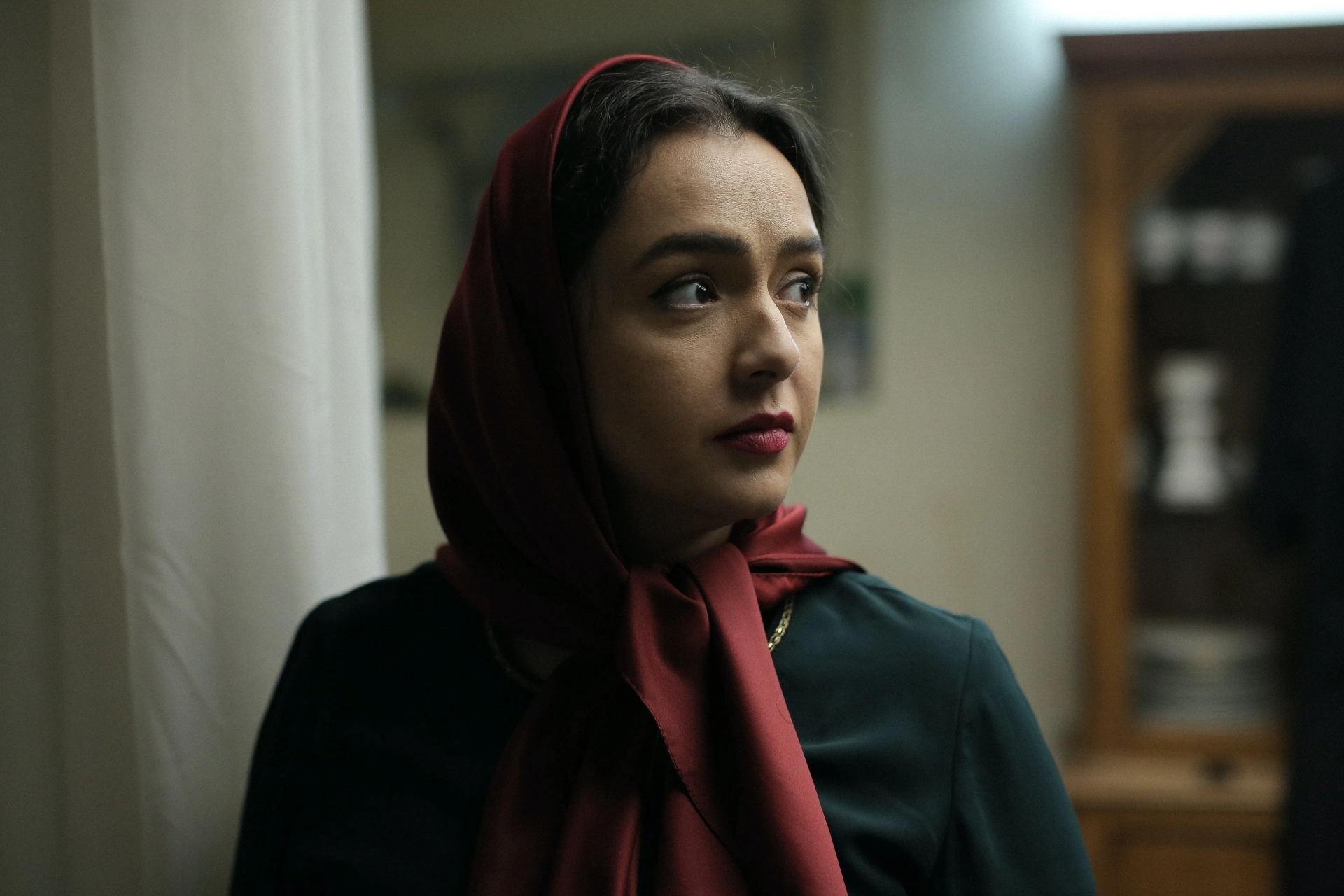 Taraneh Alidoosti in Leila's Brothers (2022)