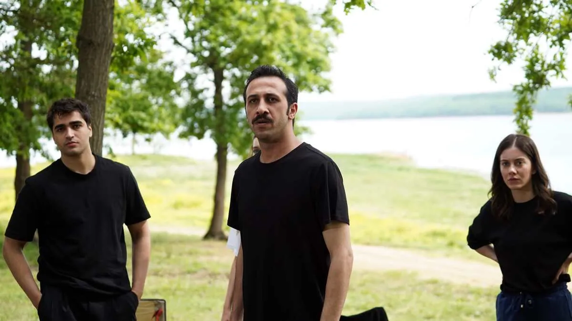 Ersin Arici, Beril Pozam, and Mert Ramazan Demir in Golden Boy (2022)