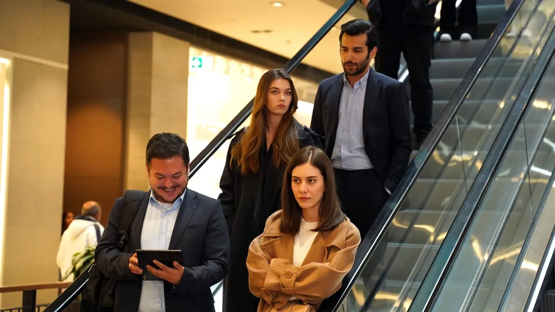 Ediz Aksehir, Afra Saraçoglu, Baran Bölükbasi, and Beril Pozam in Golden Boy (2022)