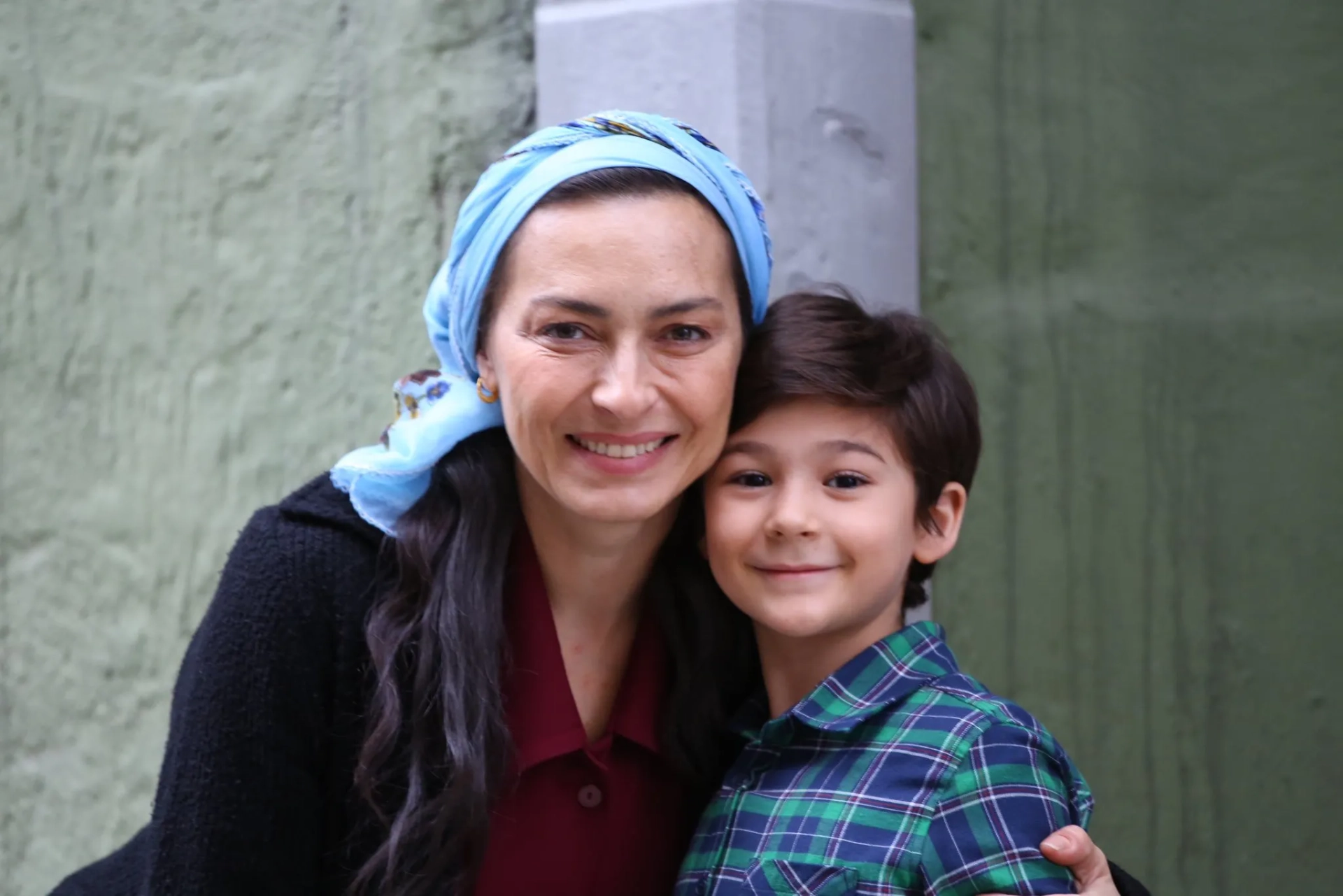 Mustafa Enis Bilir and Ayça Bingöl in Secrets of an Angel (2022)