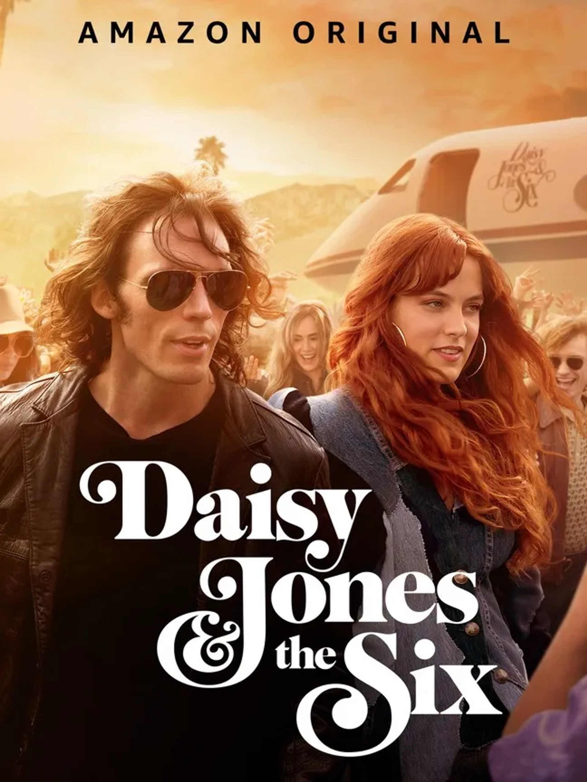 Riley Keough, Josh Whitehouse, Sam Claflin, Suki Waterhouse, and Camila Morrone in Daisy Jones & The Six (2023)