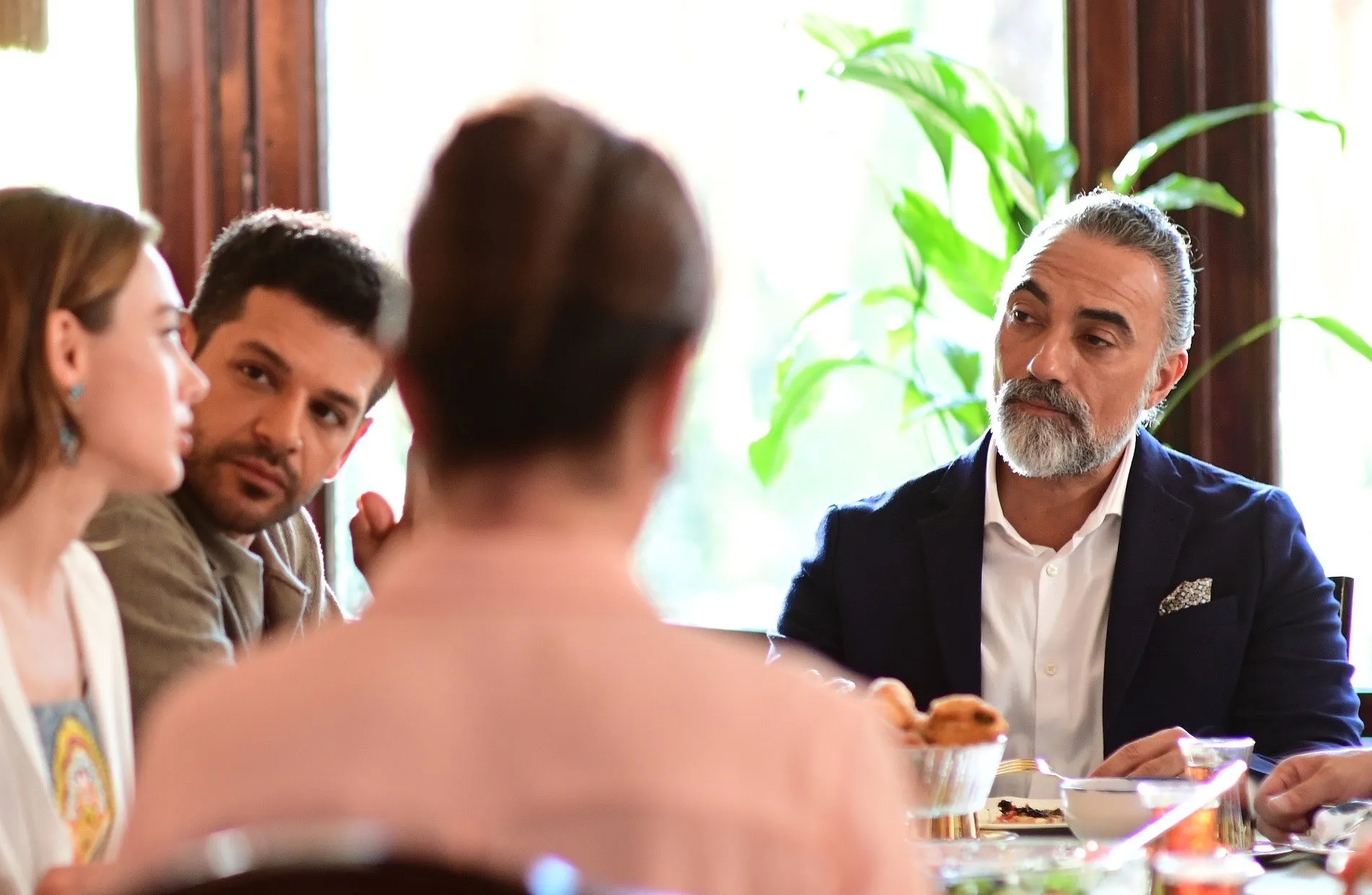 Selim Bayraktar, Emre Kivilcim, and Rabia Soyturk in Veda Mektubu (2023)