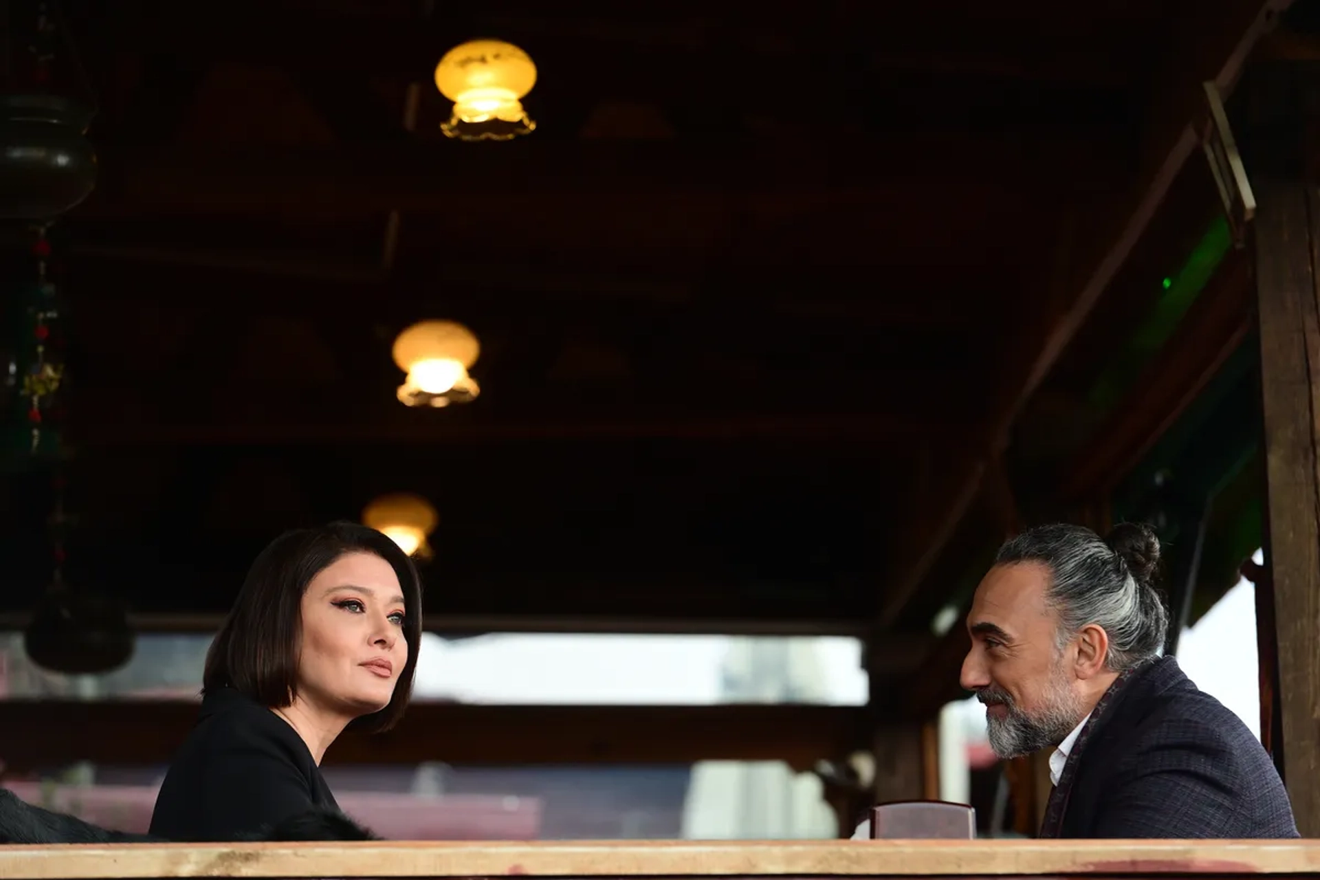 Nurgül Yesilçay and Selim Bayraktar in Veda Mektubu (2023)