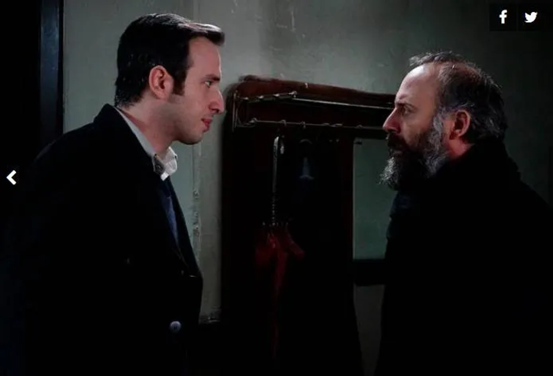 Halit Ergenç and Fatih Artman in Wounded Love (2016)