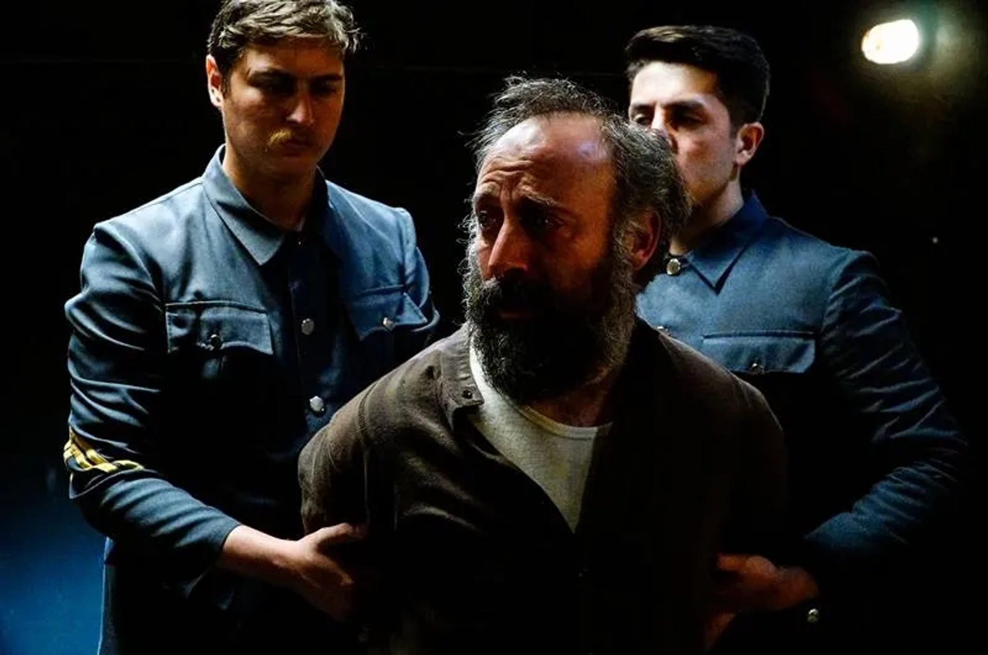 Halit Ergenç in Wounded Love (2016)