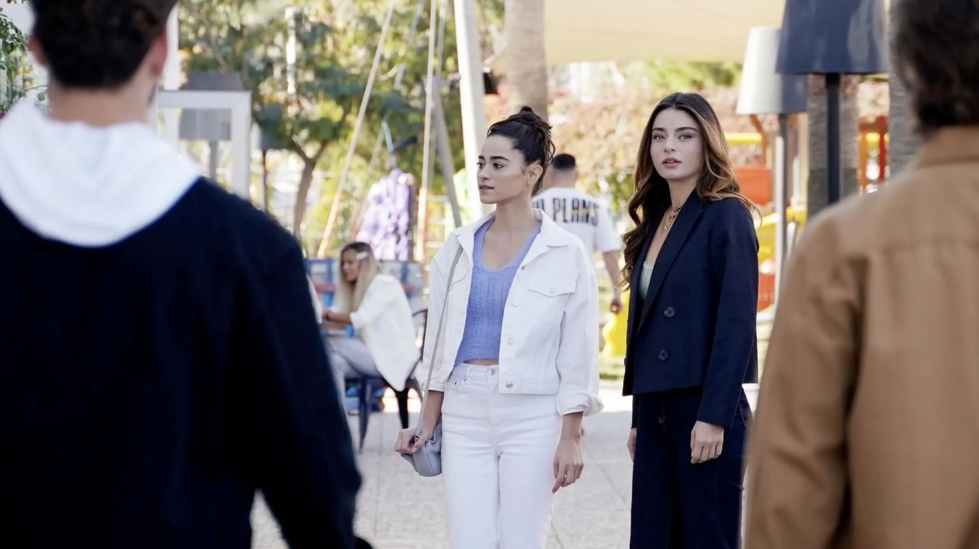 Rami Narin, Ayça Aysin Turan, Merve Nur Bengi, and Alp Navruz in Be My Sunshine (2021)