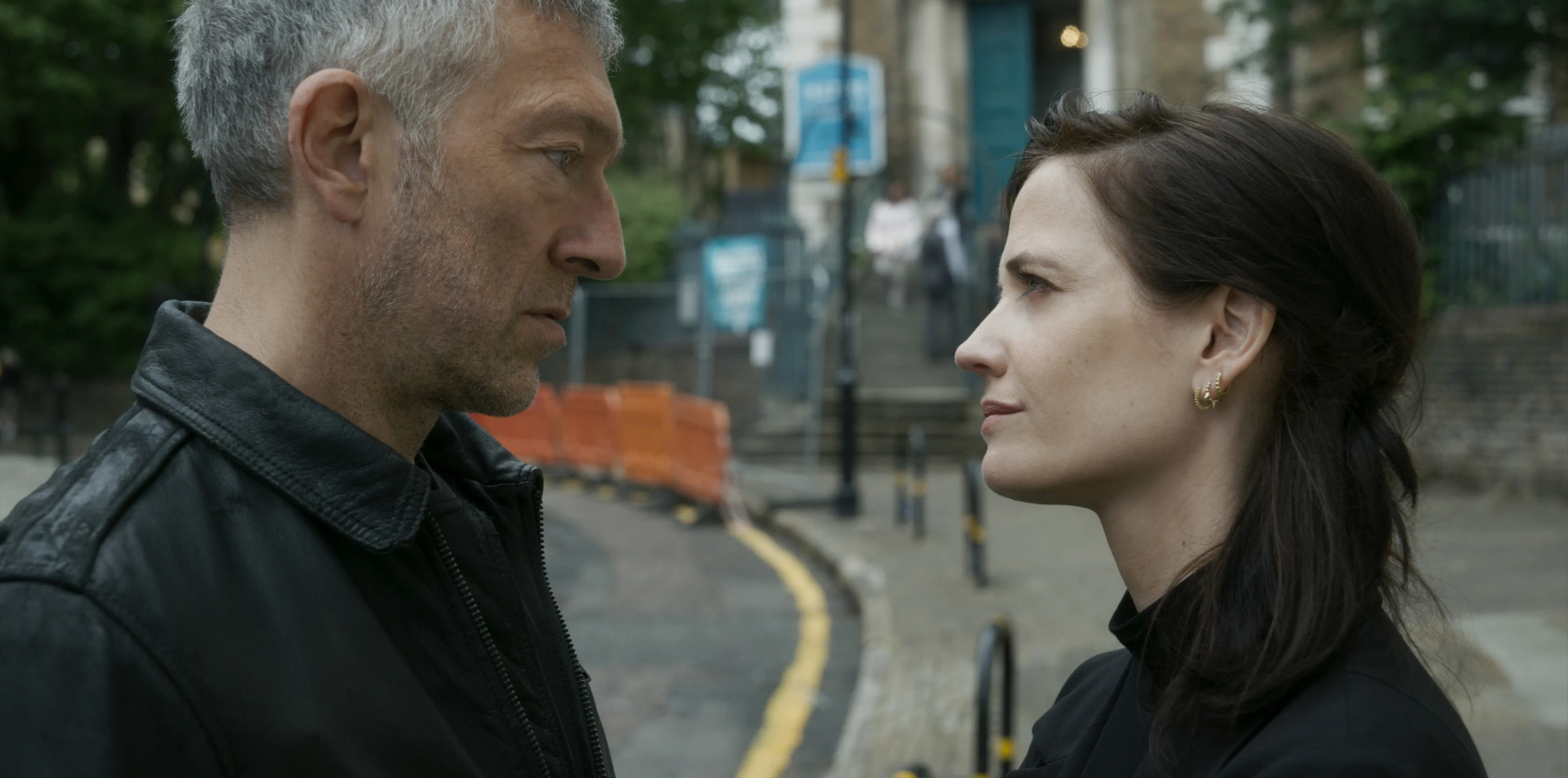 Vincent Cassel and Eva Green in Liaison (2023)