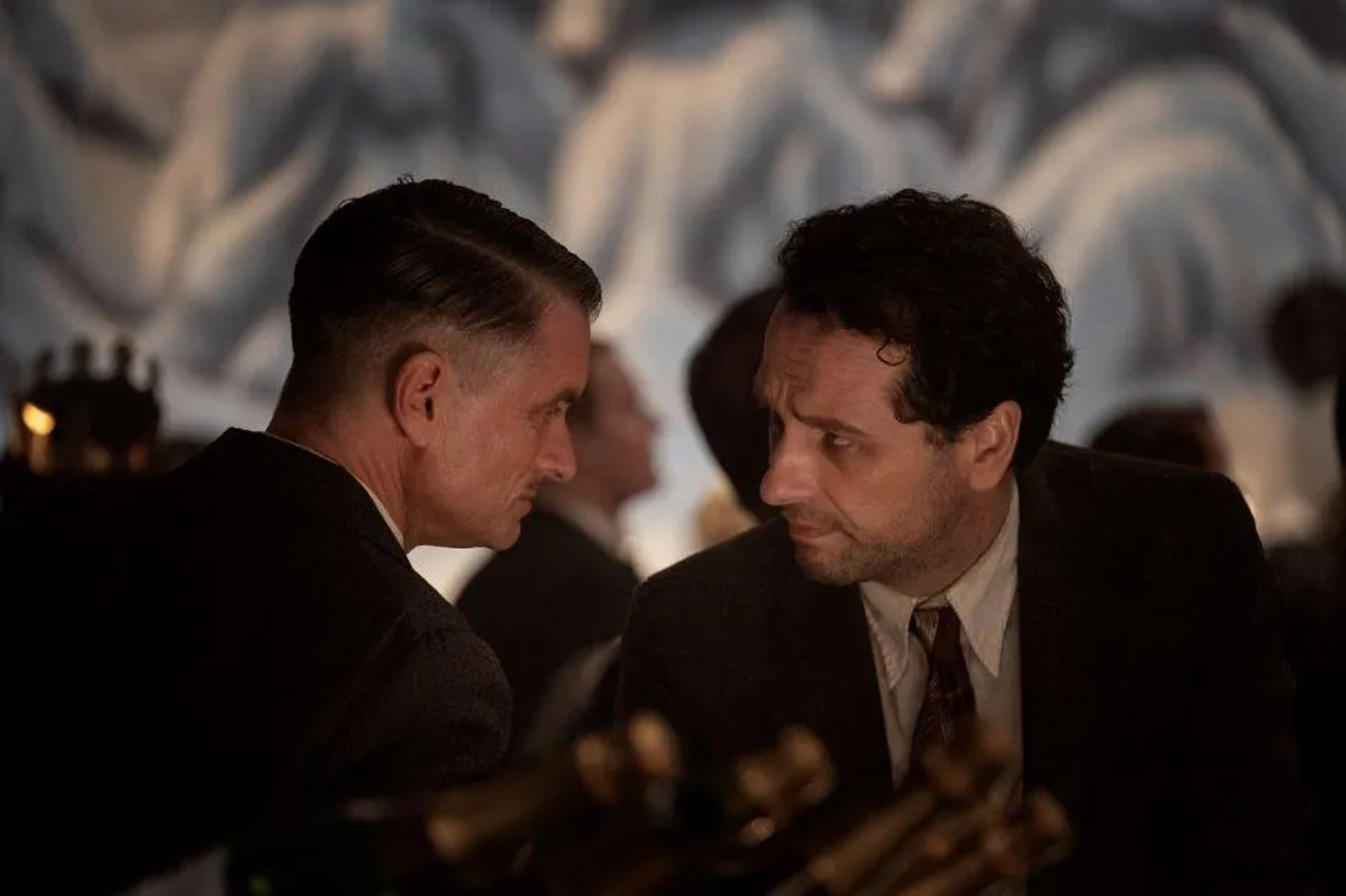 Matthew Rhys and Shea Whigham in Perry Mason: Chapter One (2020)