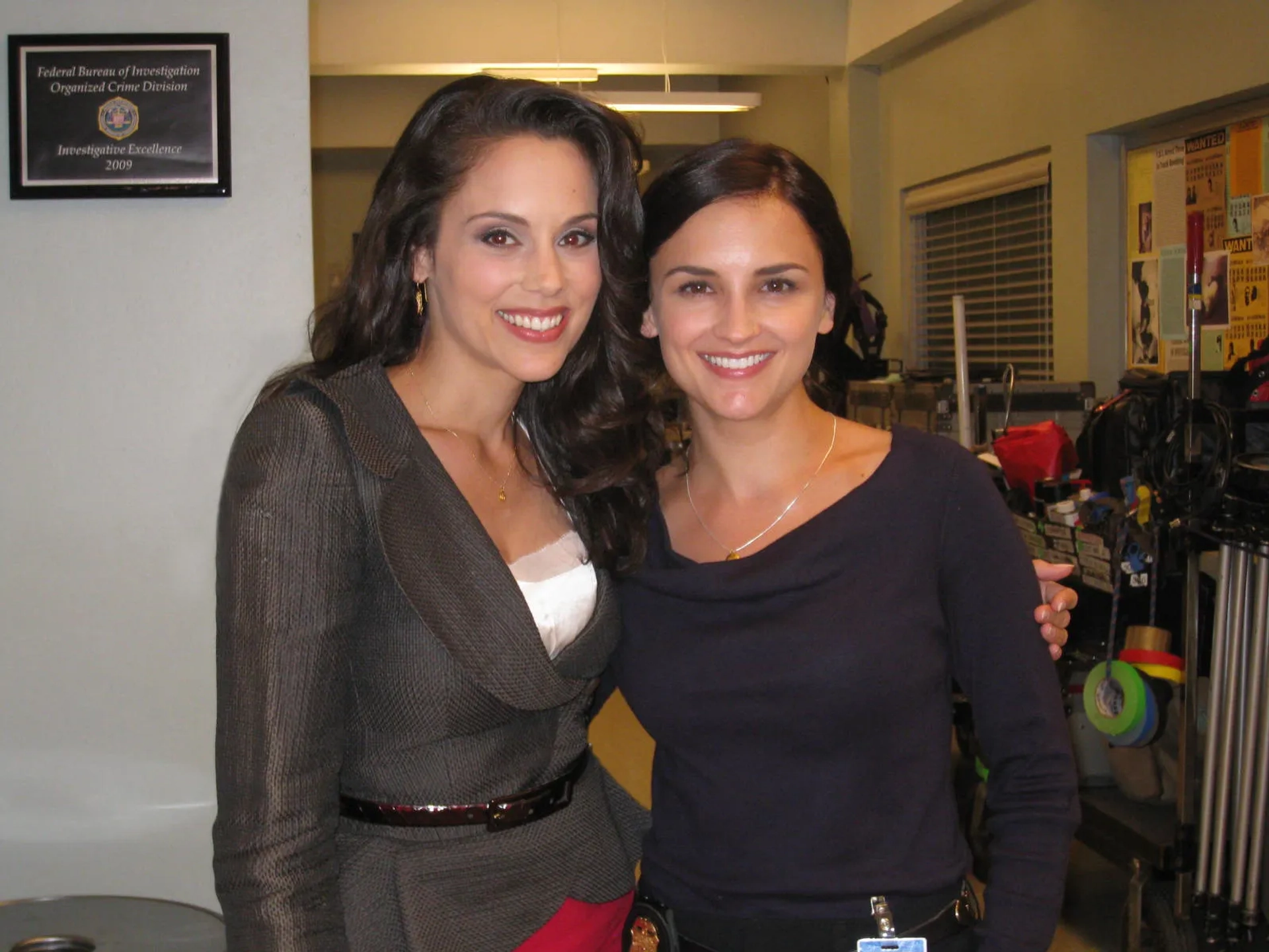 Tessa Munro and Rachael Leigh Cook on the set of "Perception."