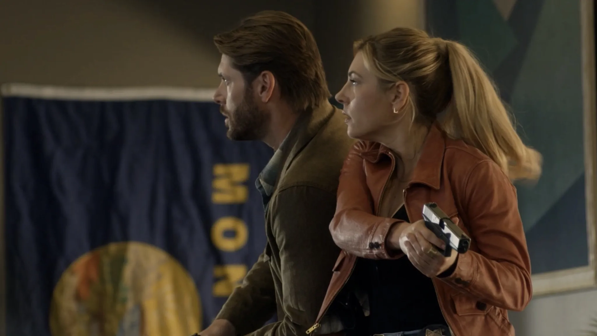 Jensen Ackles and Katheryn Winnick in Big Sky (2020)