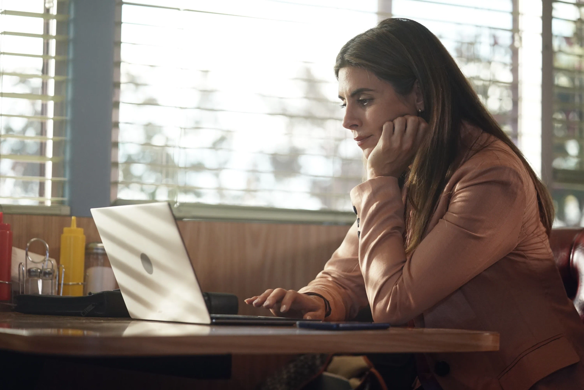 Jamie-Lynn Sigler in Big Sky (2020)