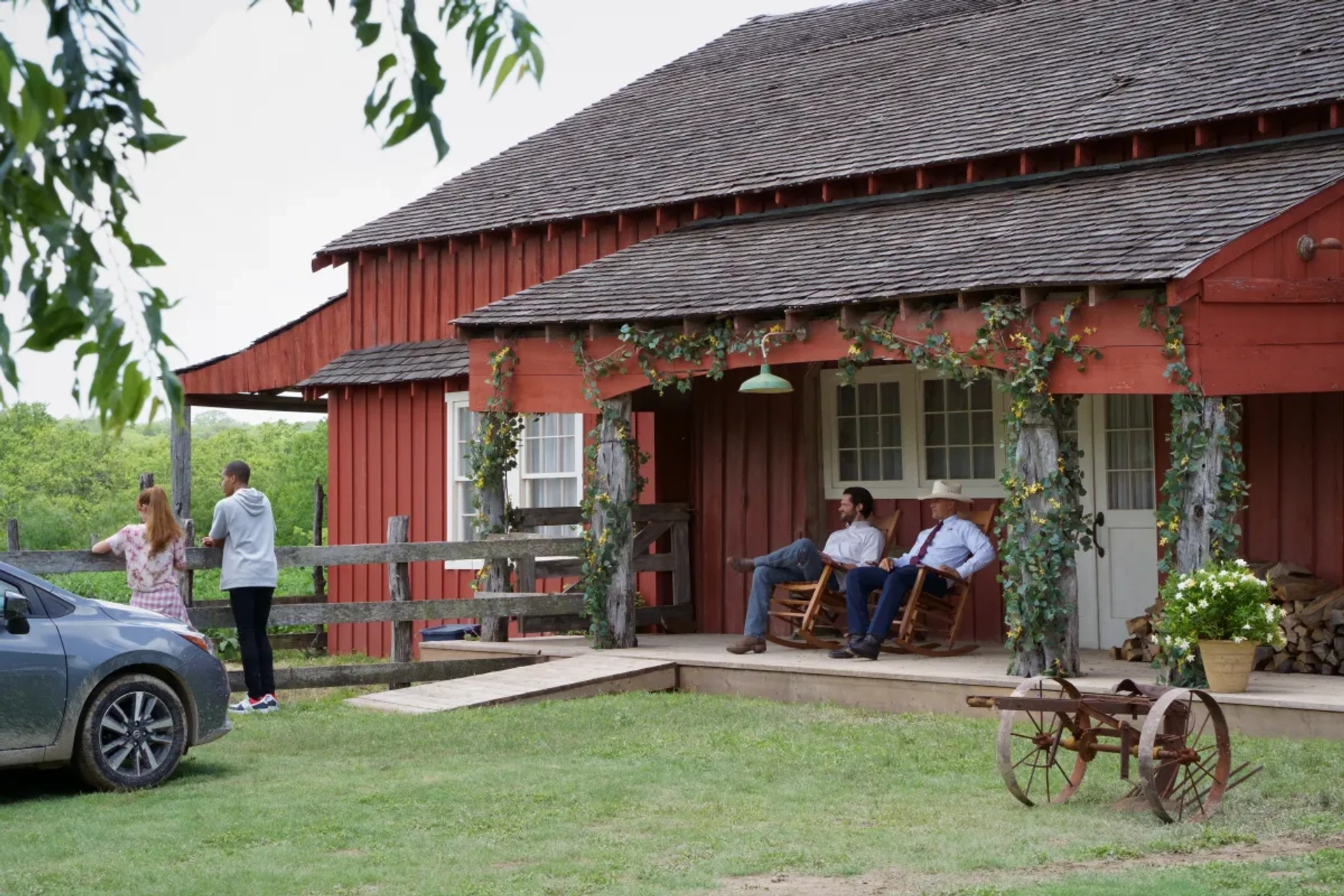 Coby Bell, Jared Padalecki, Joshua Brockington, and Violet Brinson in Walker (2021)