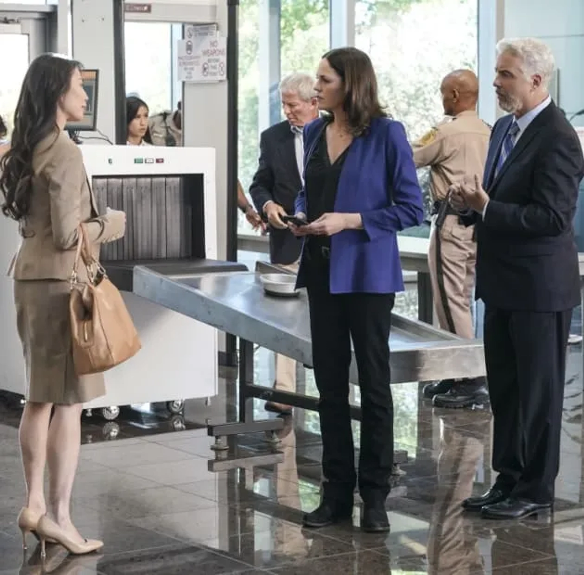 Jorja Fox, William Petersen, and Cathy Vu in CSI: Vegas (2021)