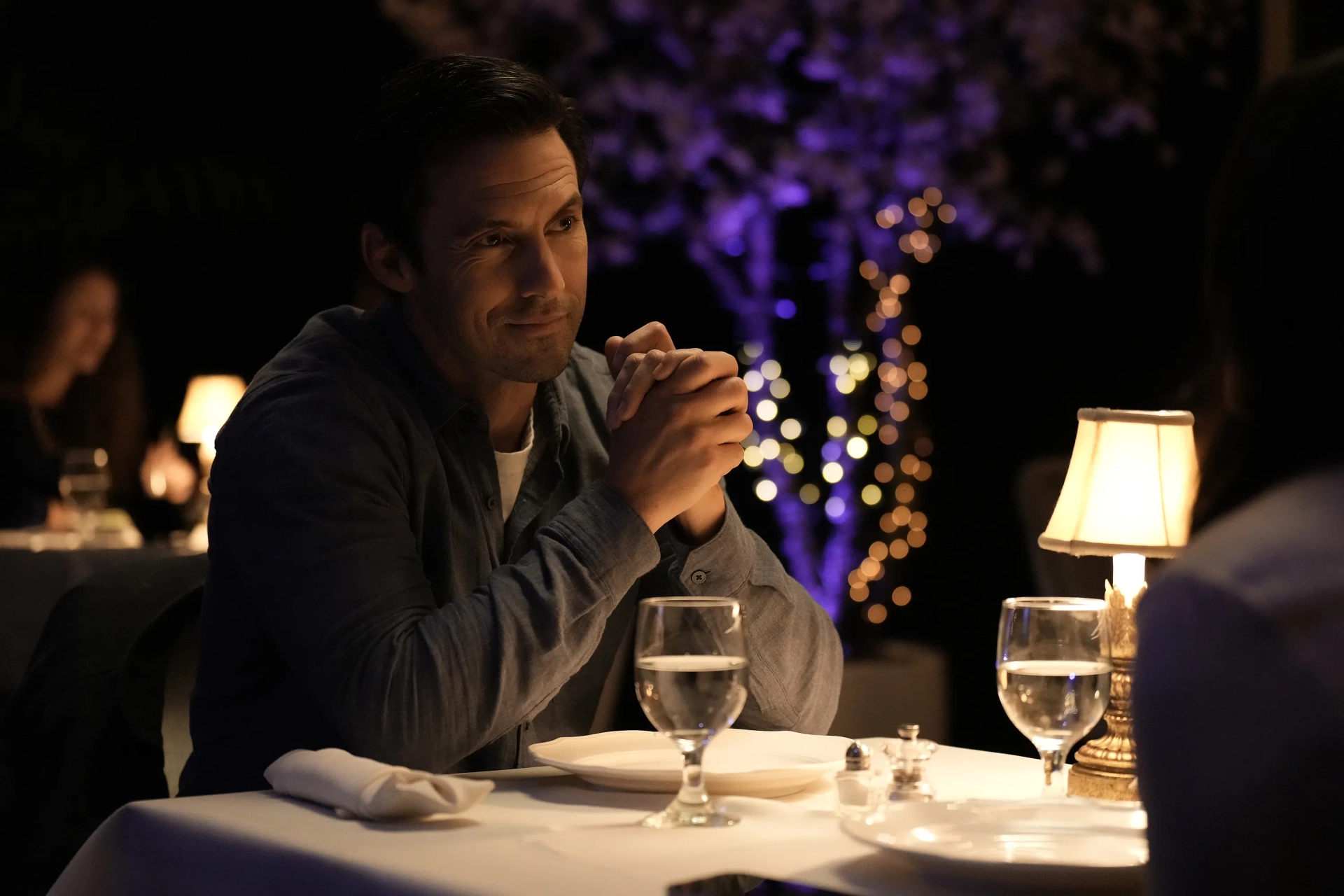 Milo Ventimiglia in The Company You Keep (2023)