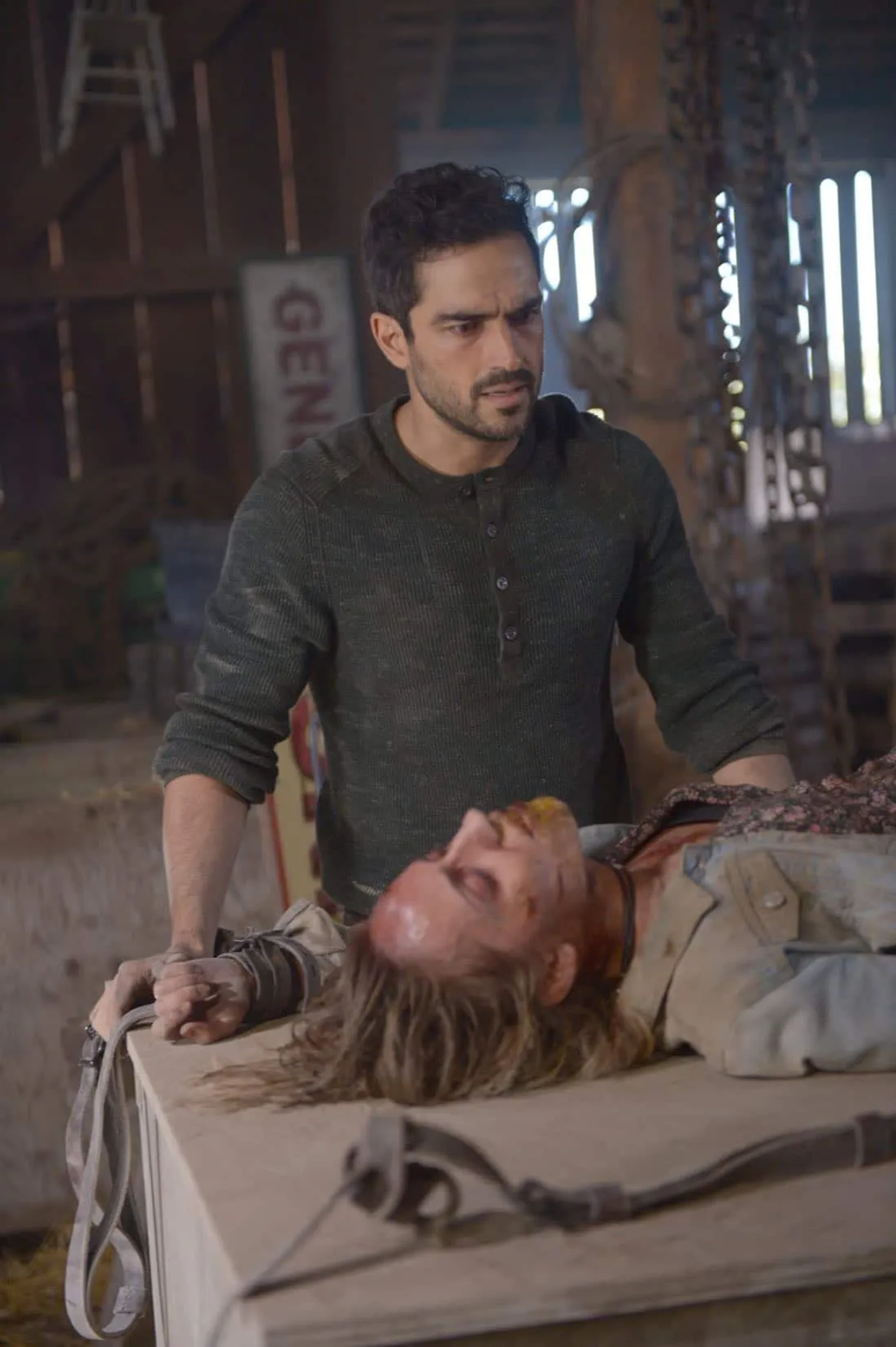 Alfonso Herrera and Zibby Allen in The Exorcist (2016)