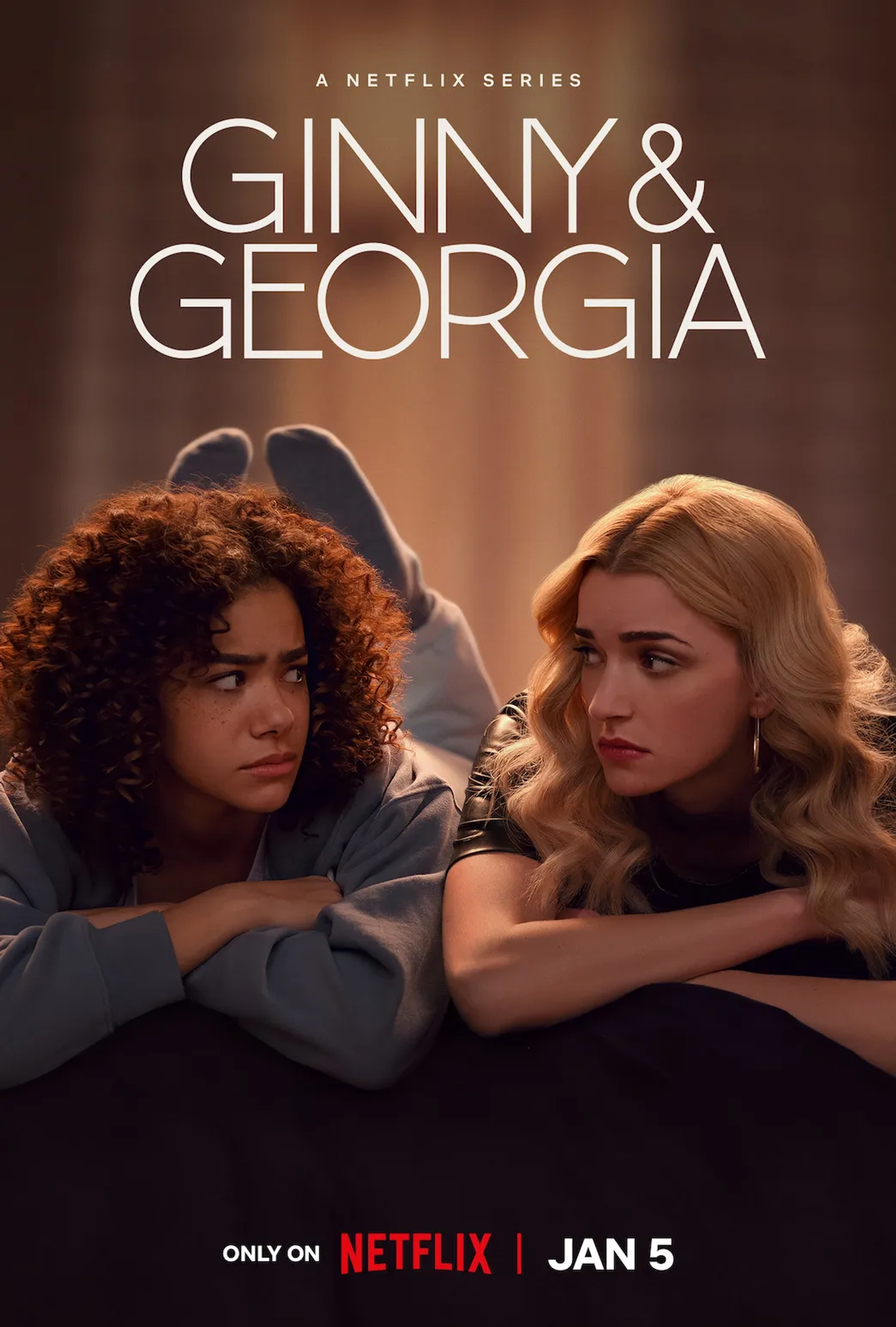 Brianne Howey and Antonia Gentry in Ginny & Georgia (2021)